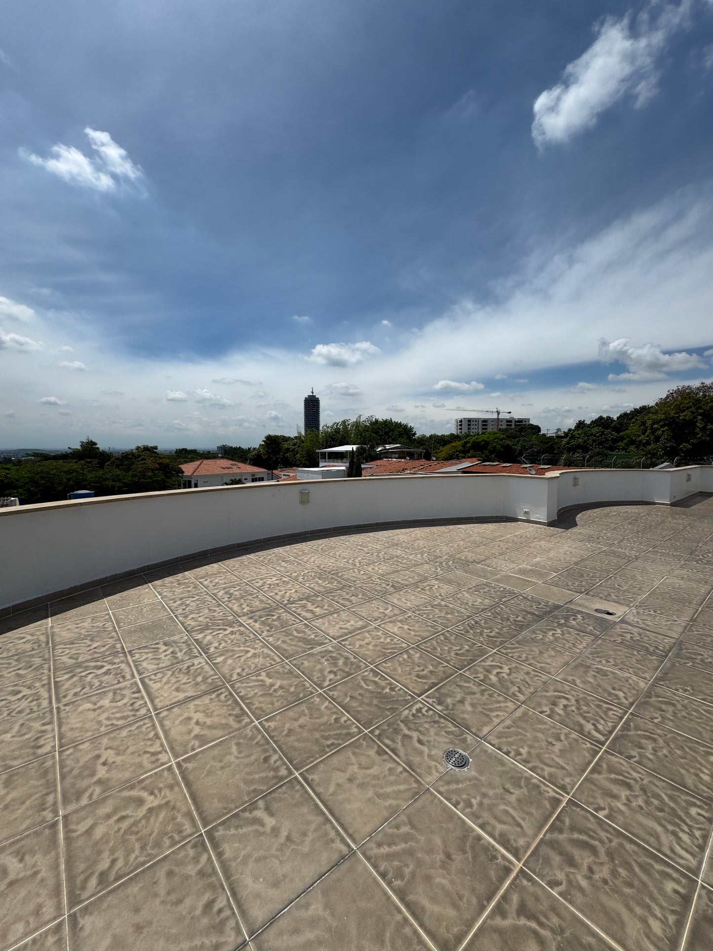 CASA EN VENTA EN CIUDAD JARDÍN CALI