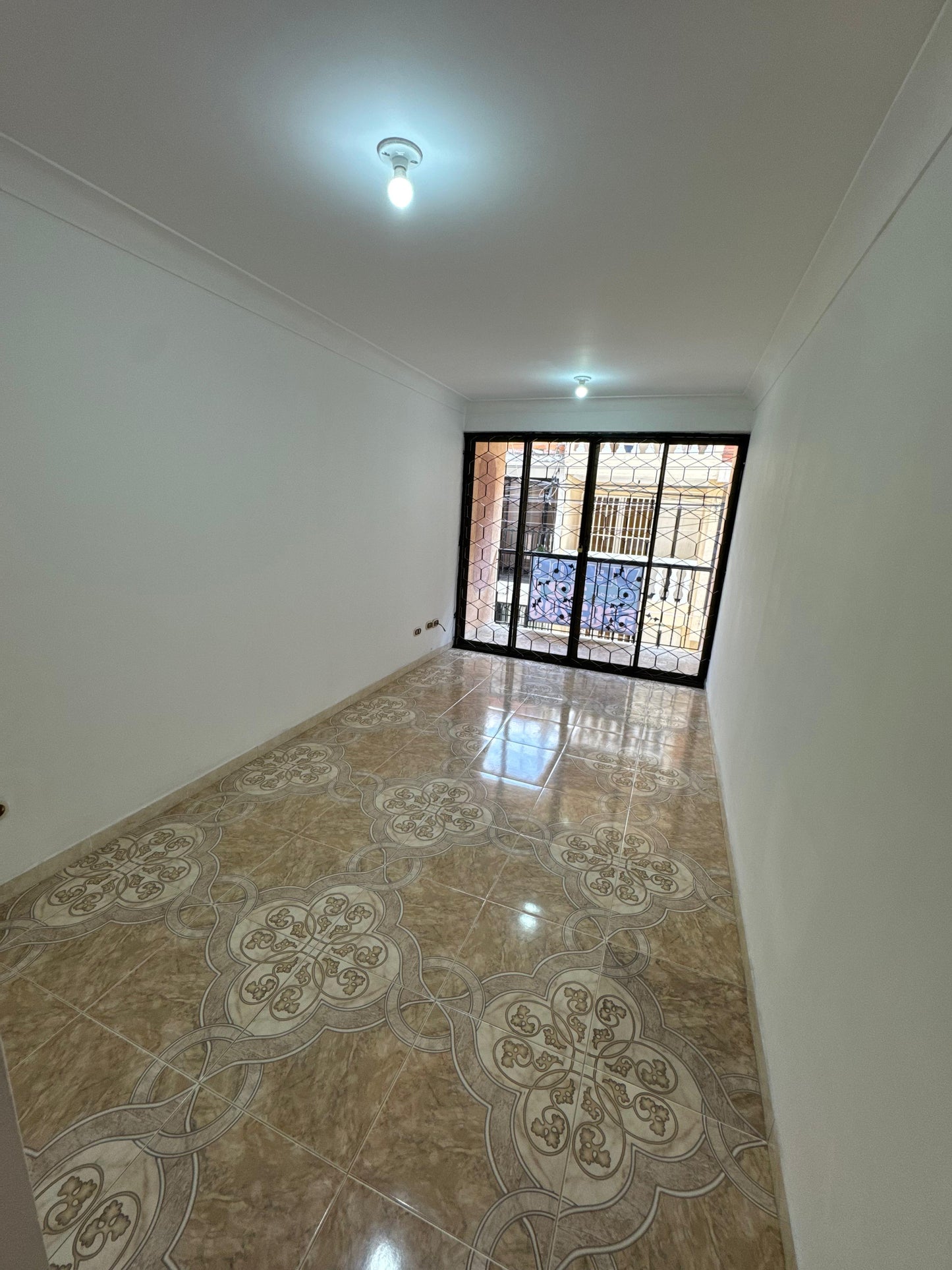 CASA EN VENTA BARRIO FONAVIEMCALI CALI