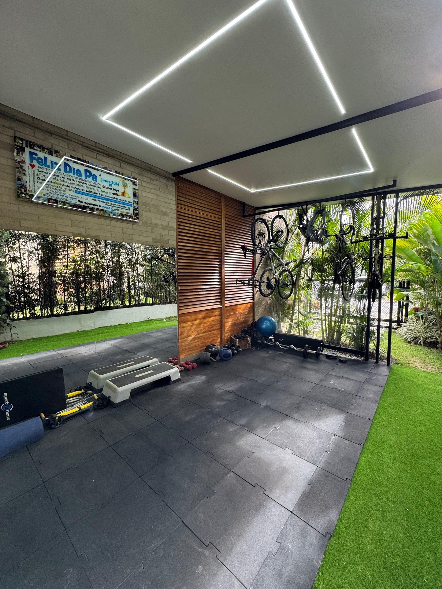 CASA MODERNA EN VENTA PANCE CALI
