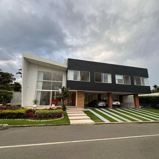 CASA A LA VENTA EN PANCE CALI