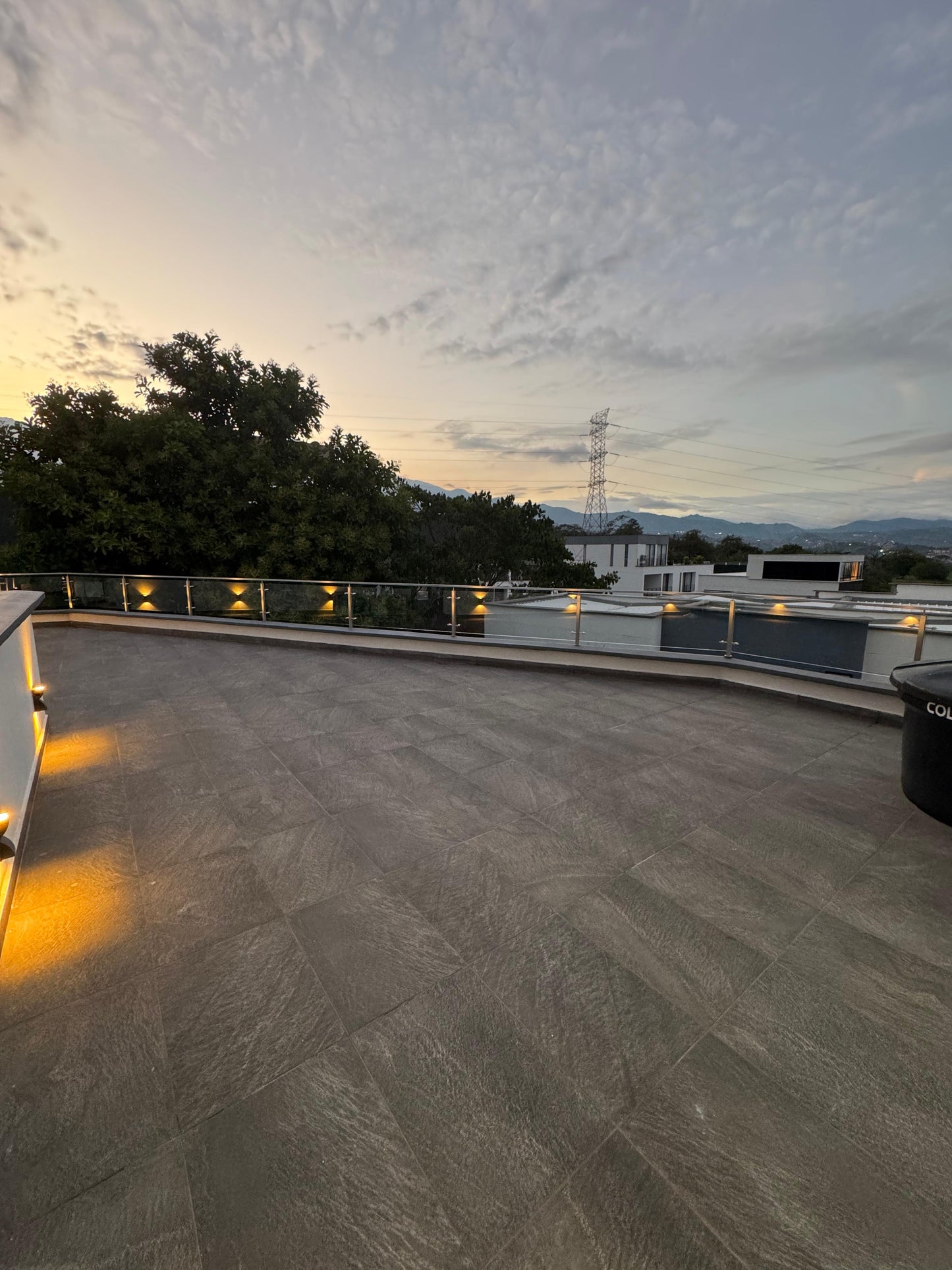 CASA DE LUJO EN VENTA EN PANCE – CALI