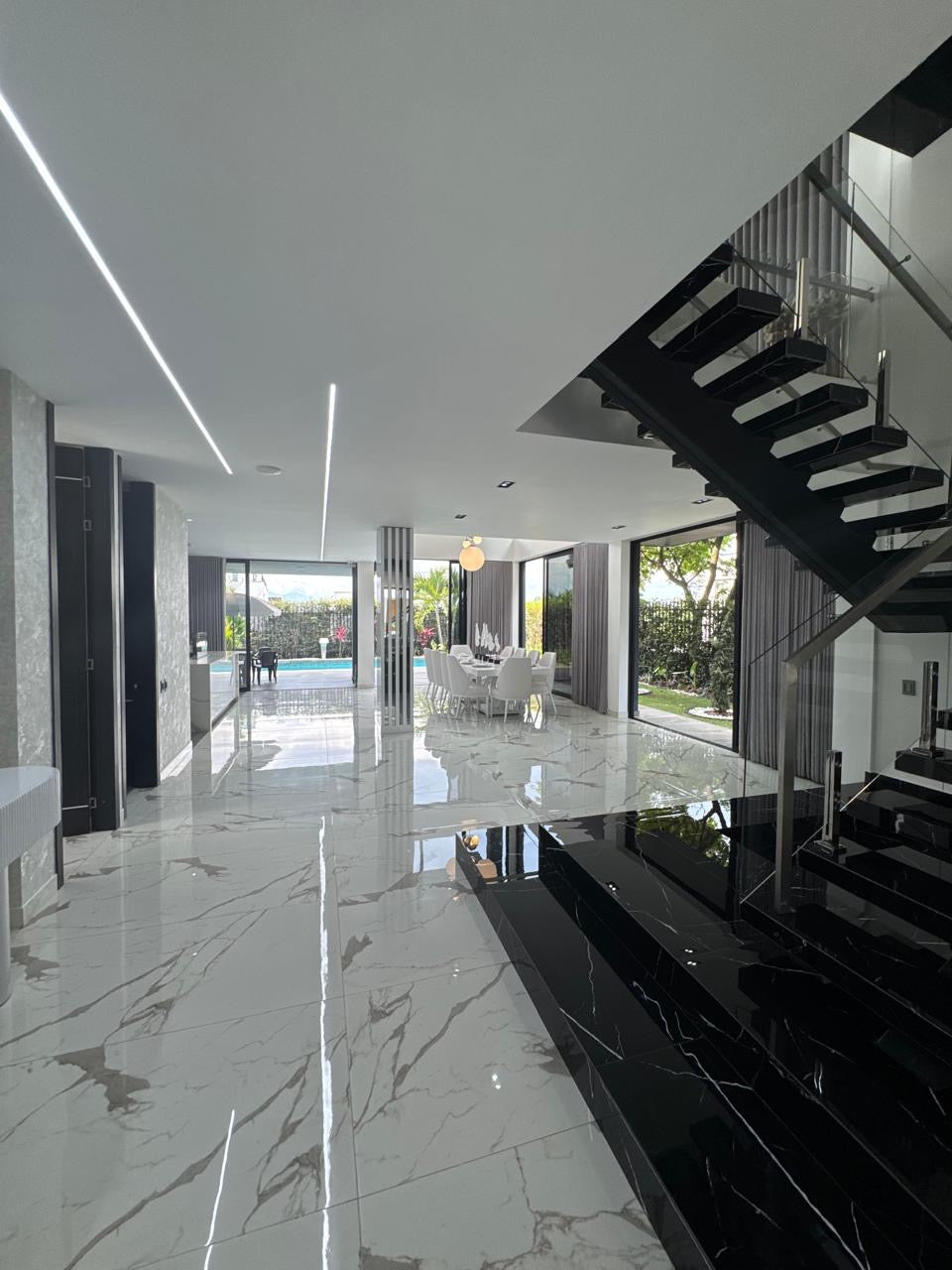 LUJOSA CASA A LA VENTA EN PANCE CALI