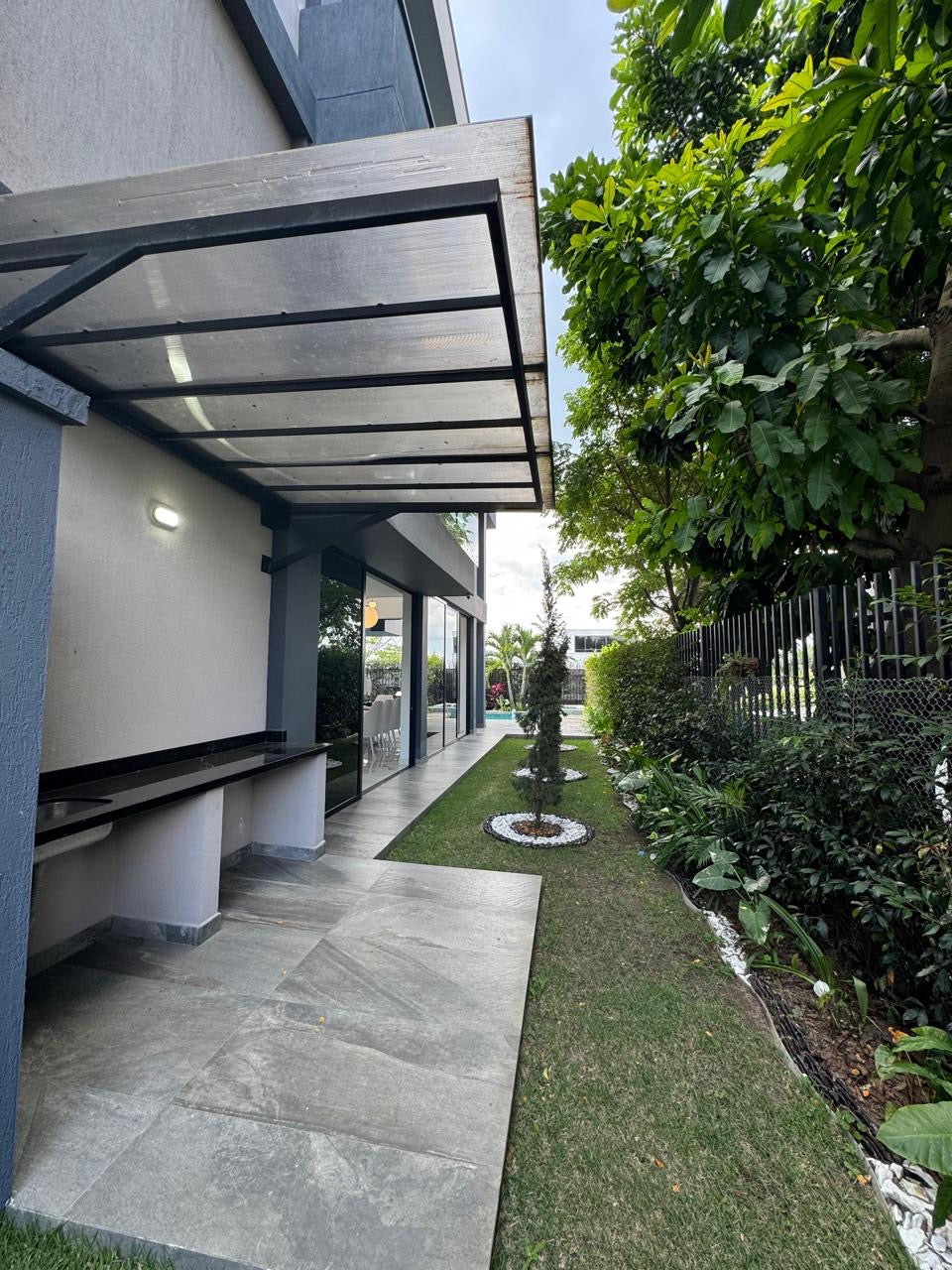 LUJOSA CASA A LA VENTA EN PANCE CALI