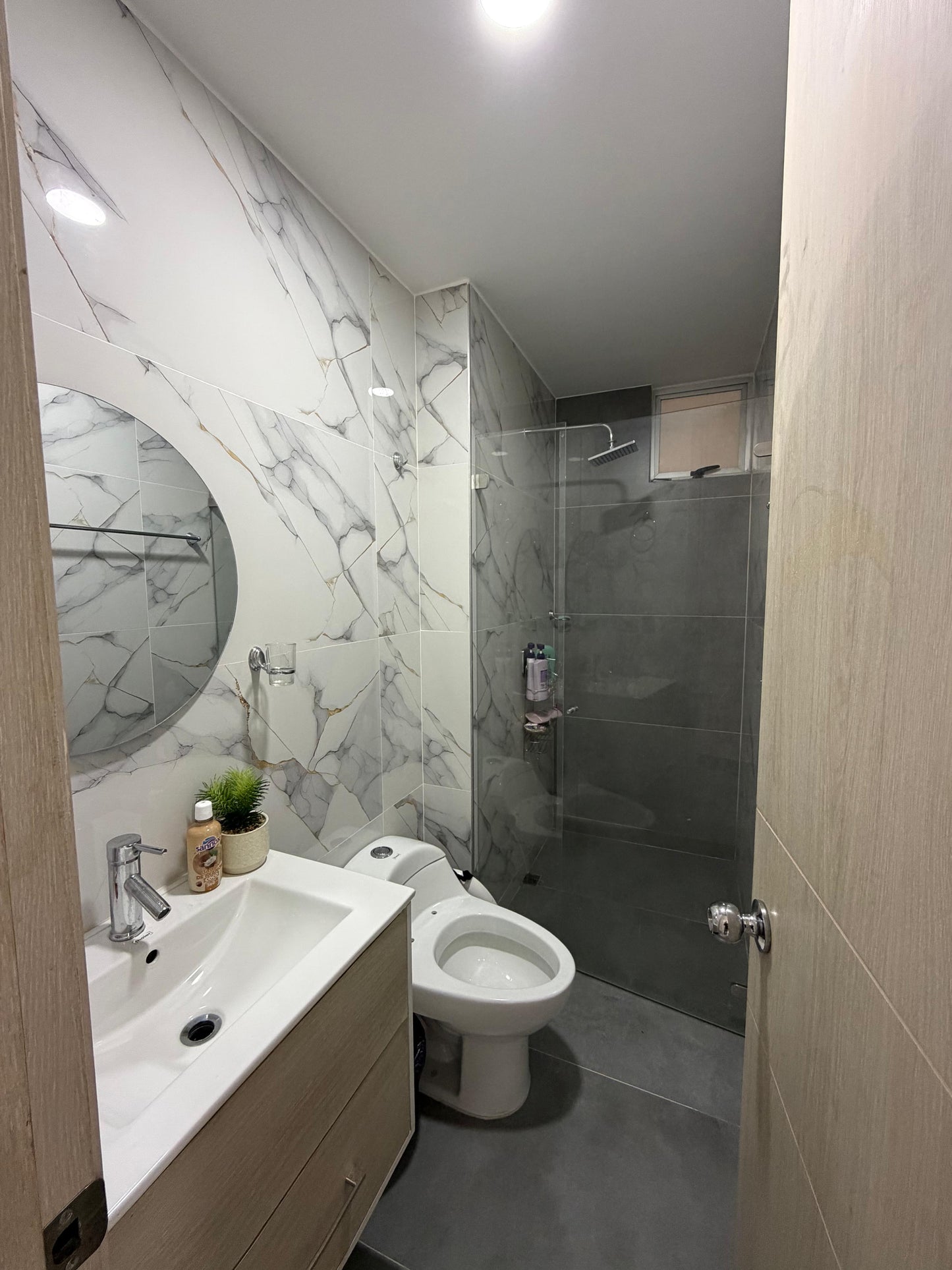 APARTAMENTO EN VENTA PODIUM VALLE DE LILI CALI