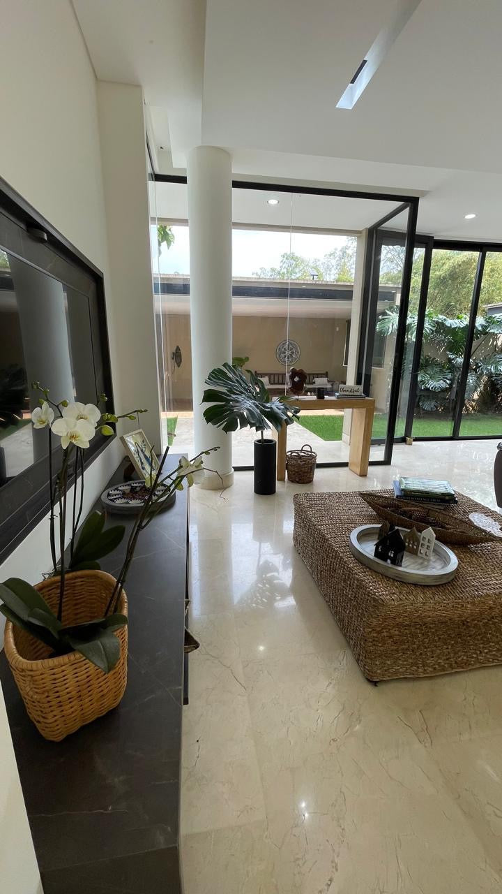 CASA EN VENTA EN PANCE CALI