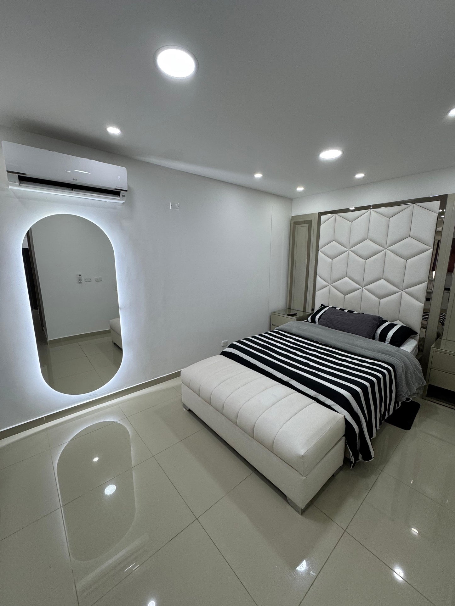 APARTAMENTO EN VENTA AMOBLADO O VACÍO EN CAMINOS DE PANGOLA JAMUNDI
