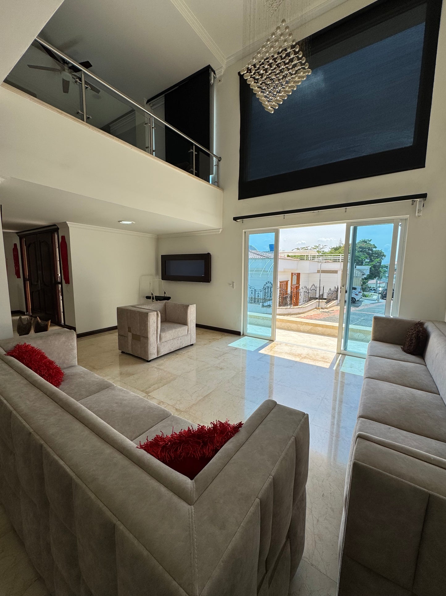 CASA EN VENTA EN CIUDAD JARDÍN CALI
