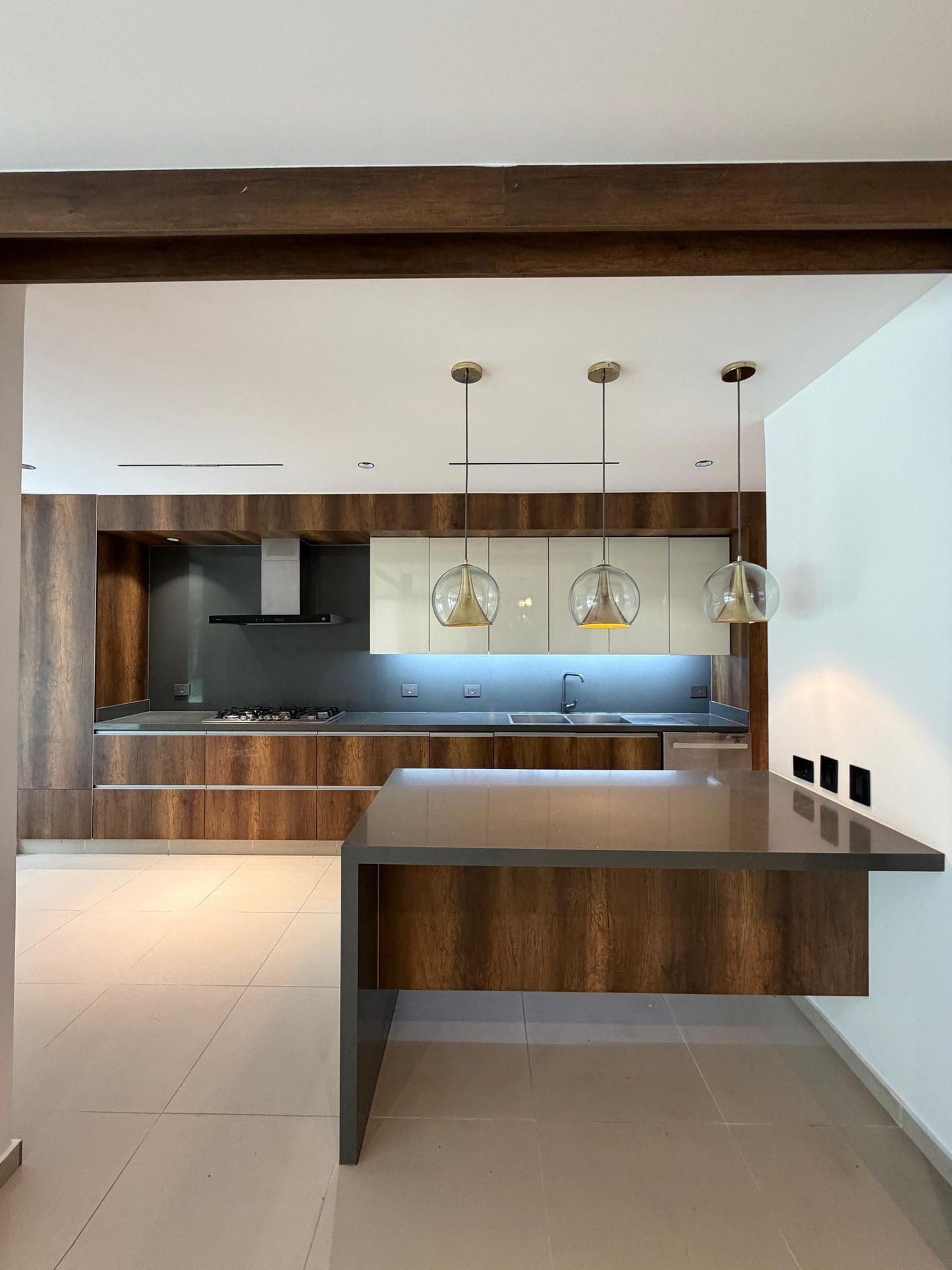 CASA MODERNA EN VENTA PANCE CALI