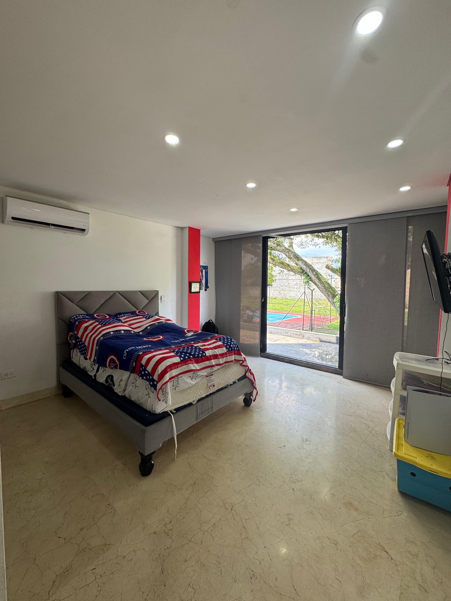 CASA EN ALQUILER EN EL SECTOR DE LAS MERCEDES JAMUNDI