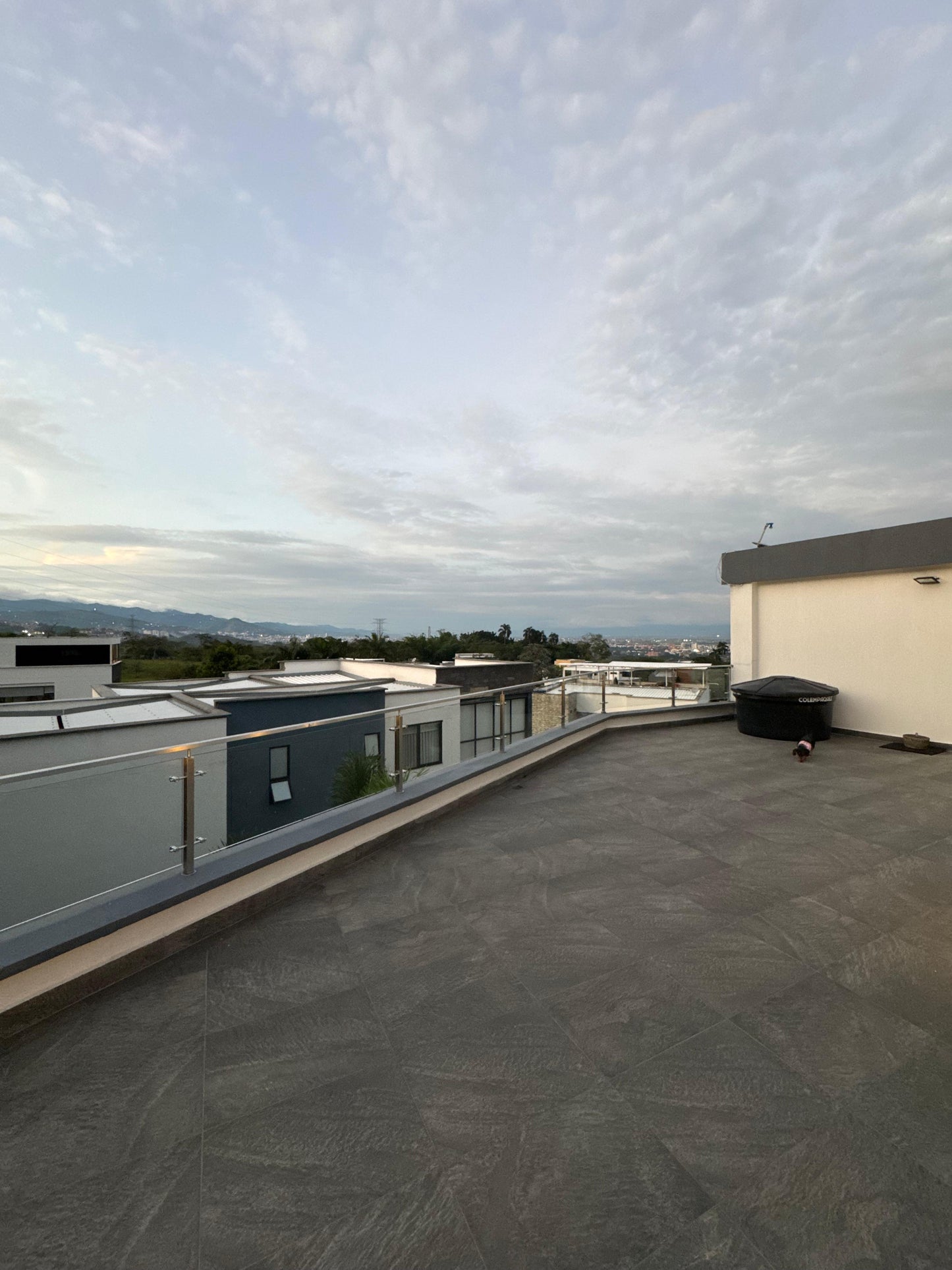 CASA DE LUJO EN VENTA EN PANCE – CALI