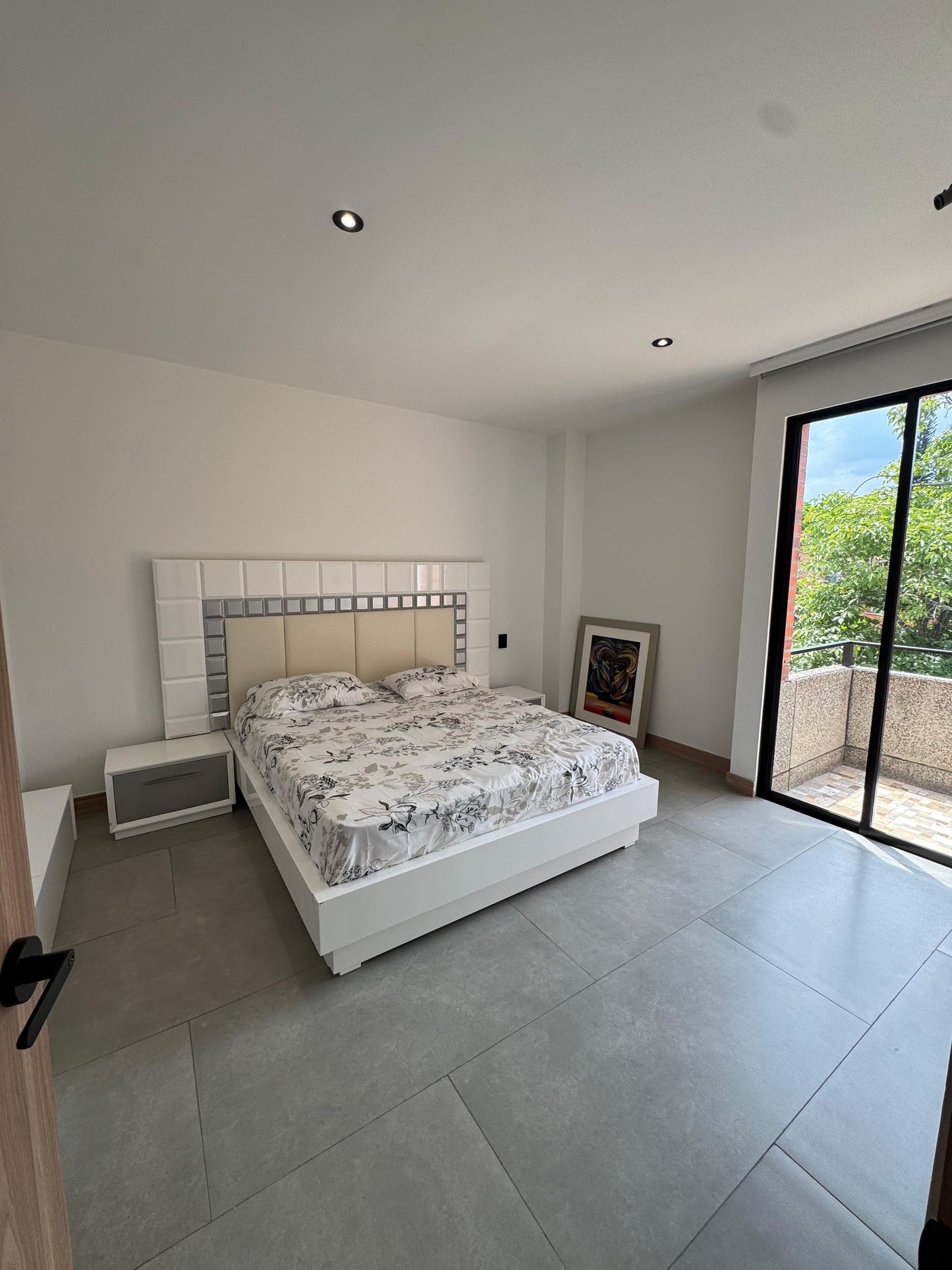 CASA A LA VENTA EN CONDOMINIO POLO CLUB CIUDAD JARDÍN CALI