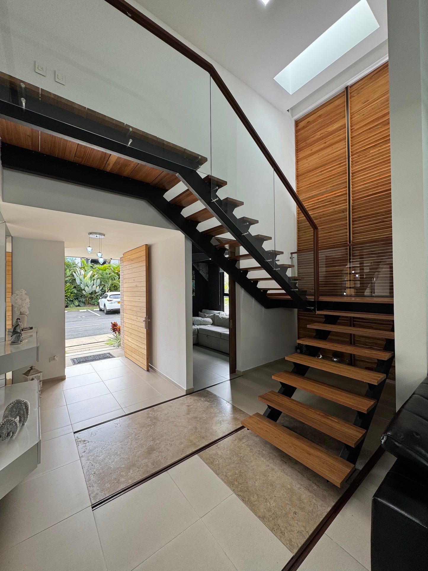 CASA MODERNA EN VENTA PANCE CALI