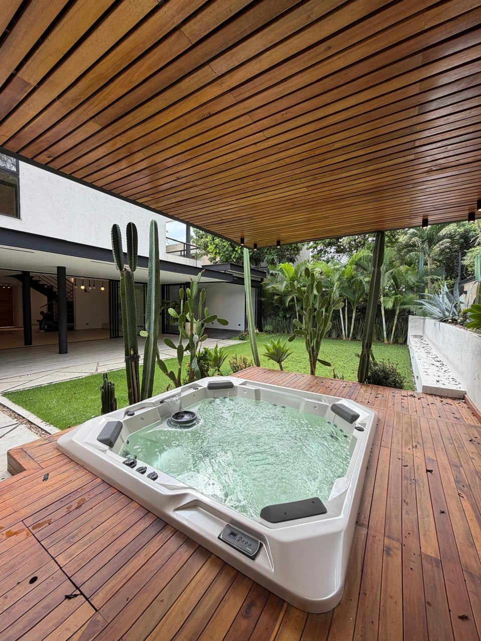 CASA MODERNA EN VENTA PANCE CALI