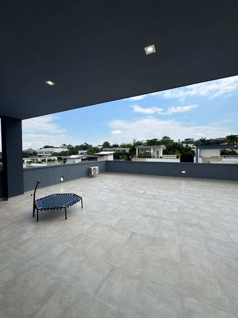 LUJOSA CASA A LA VENTA EN PANCE CALI