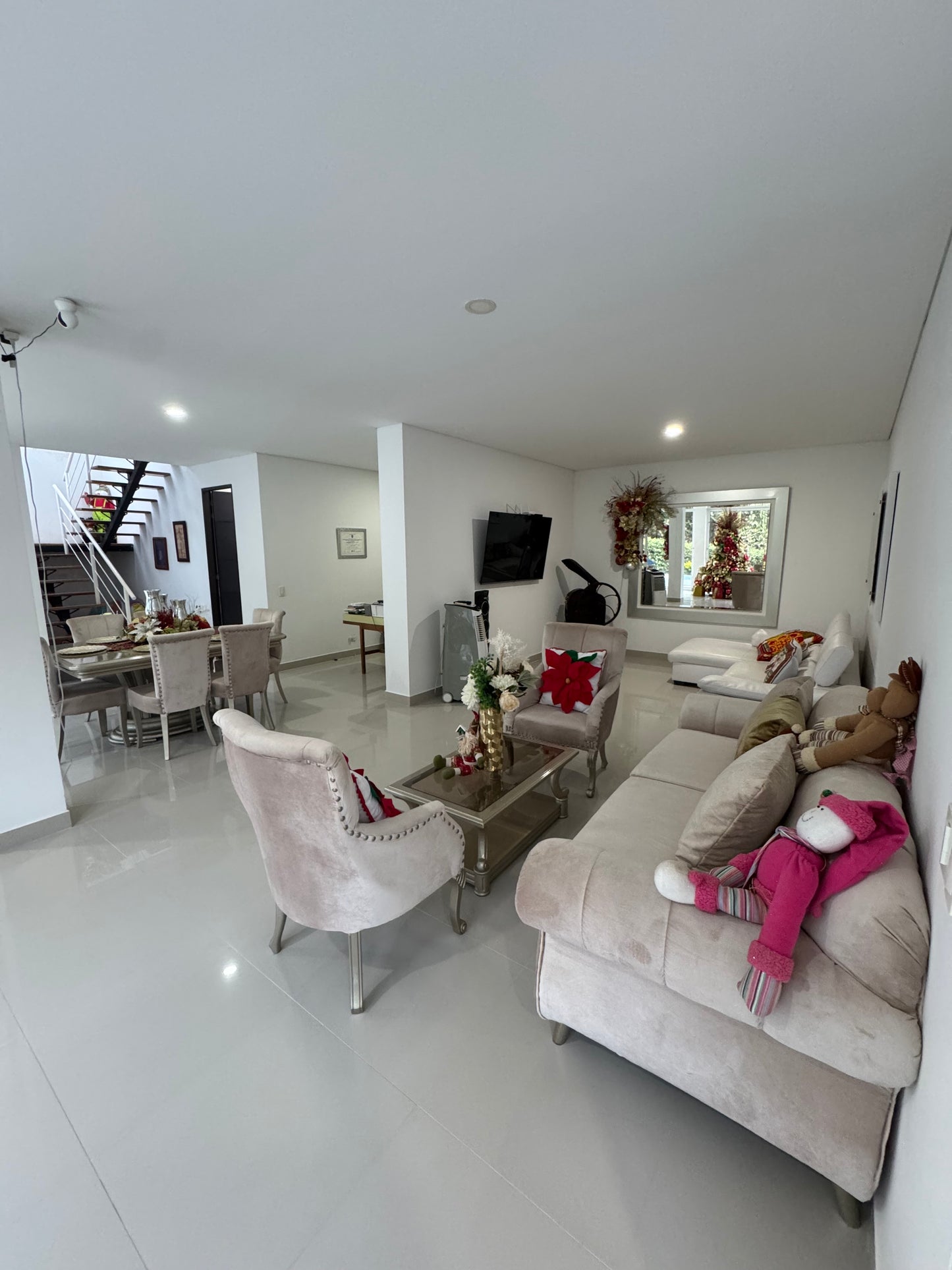 CASA CAMPESTRE AMOBLADA EN VENTA O EN POTRERITO JAMUNDI