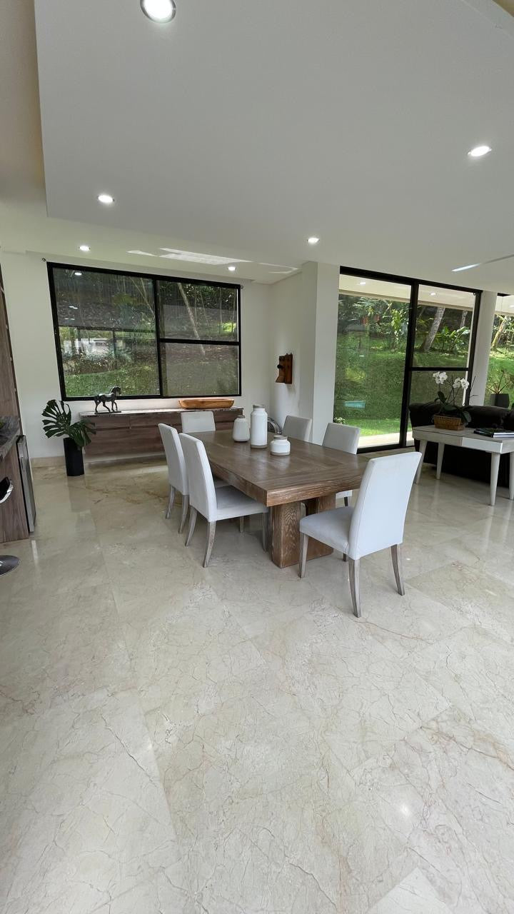 CASA EN VENTA EN PANCE CALI