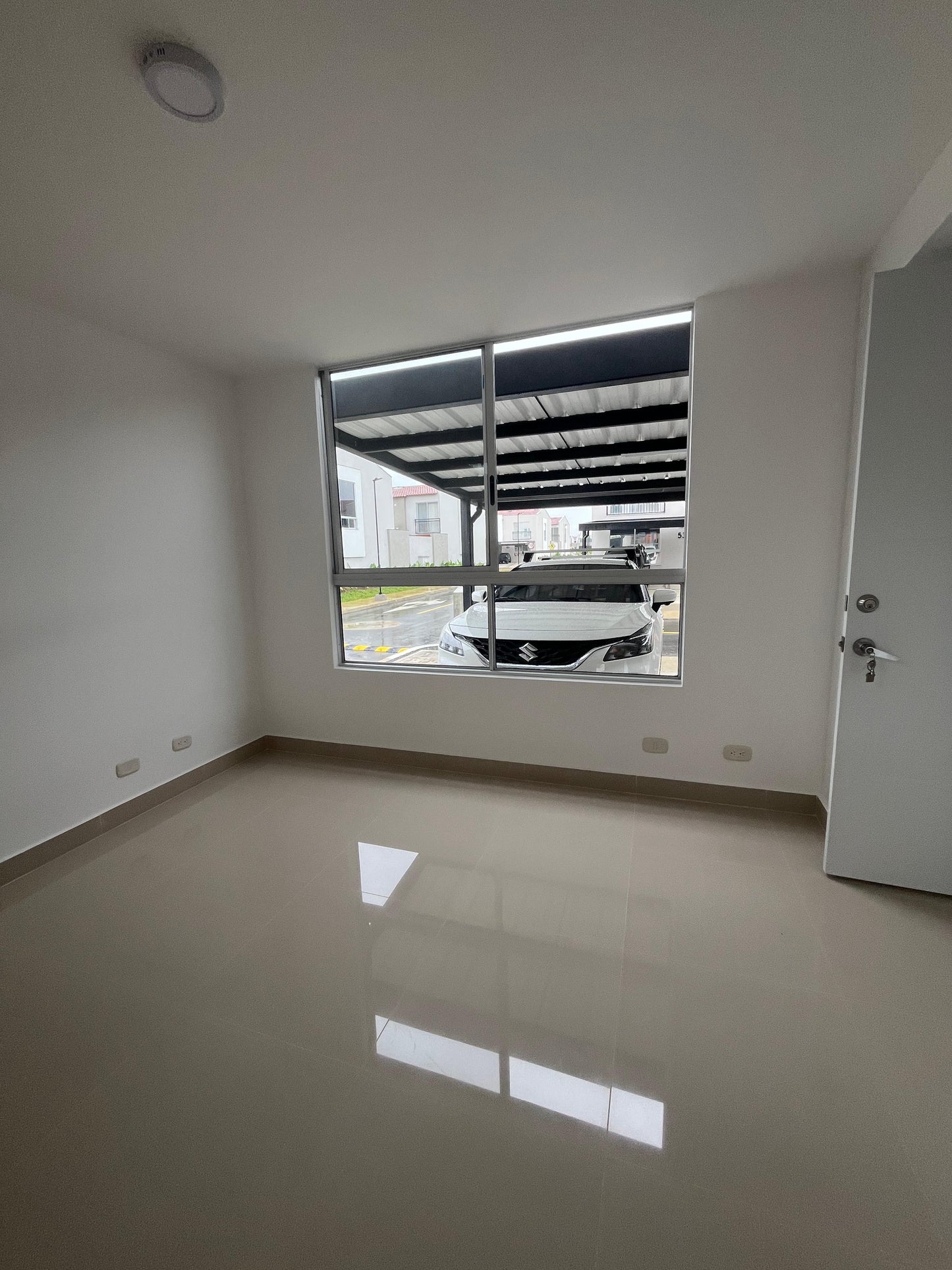 CASA EN VENTA LAMINGO CIUDAD COUNTRY JAMUNDII