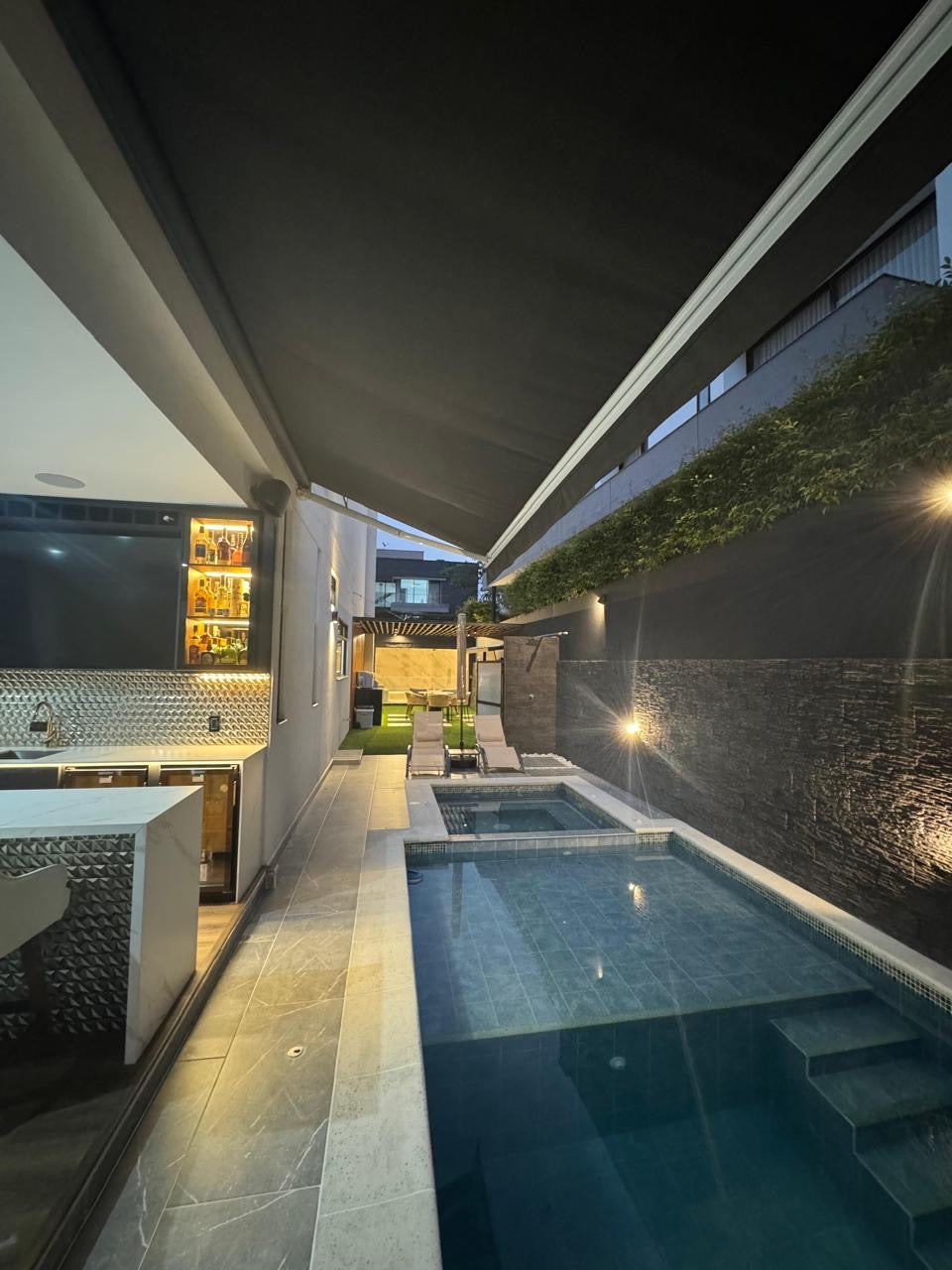 CASA LUJOSA EN VENTA PANCE CALI