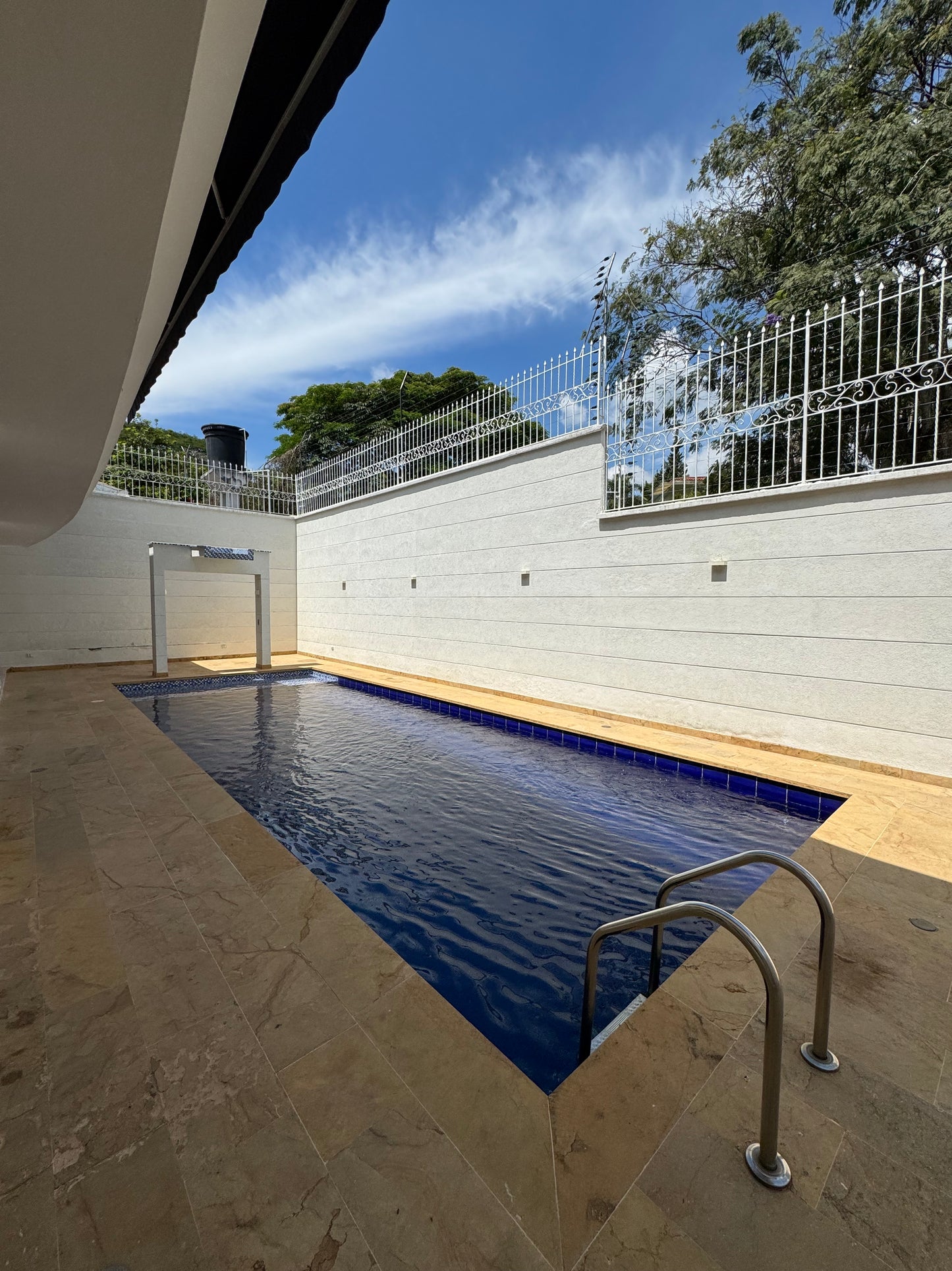 CASA EN VENTA EN CIUDAD JARDÍN CALI