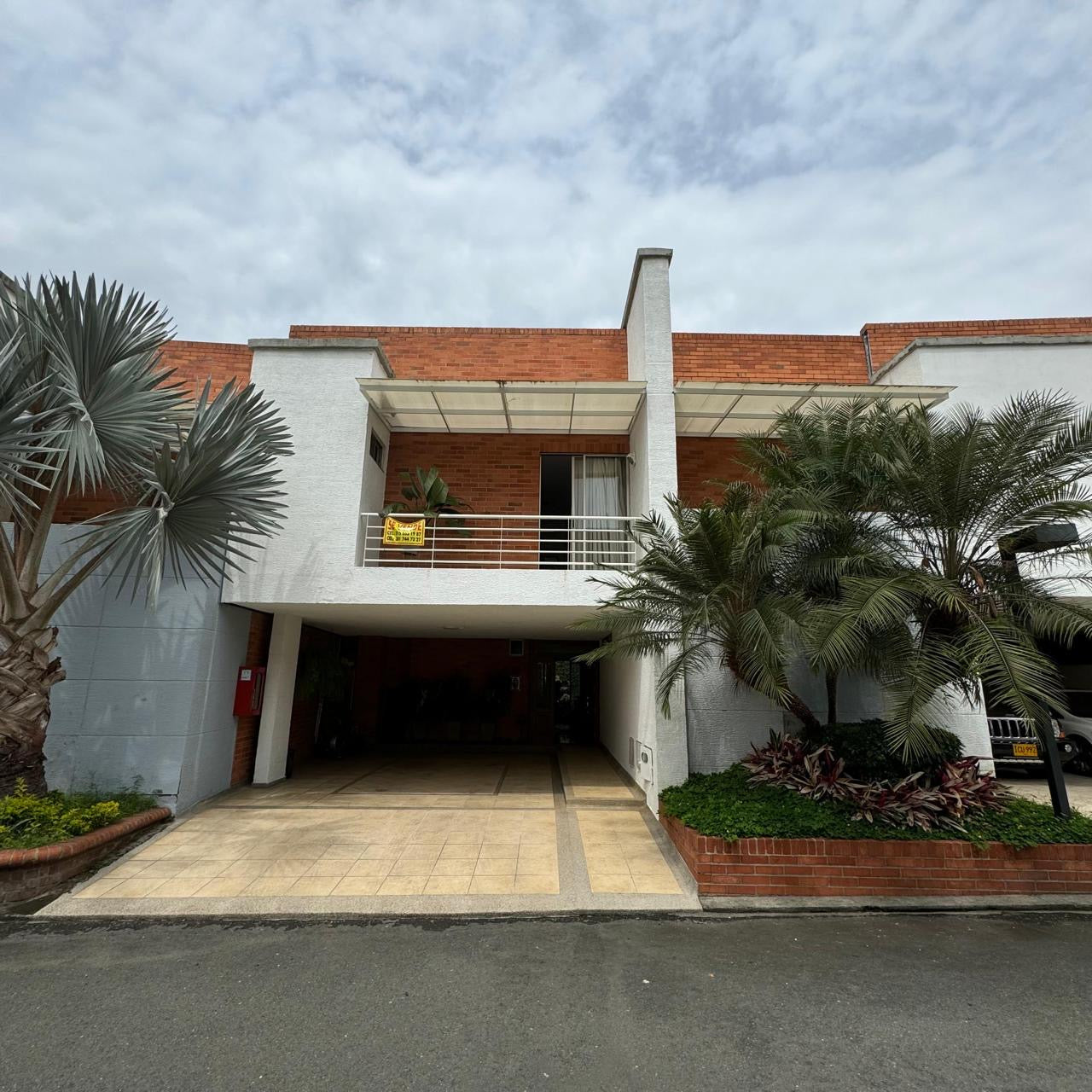 CASA EN VENTA CIUDAD JARDIN CALI