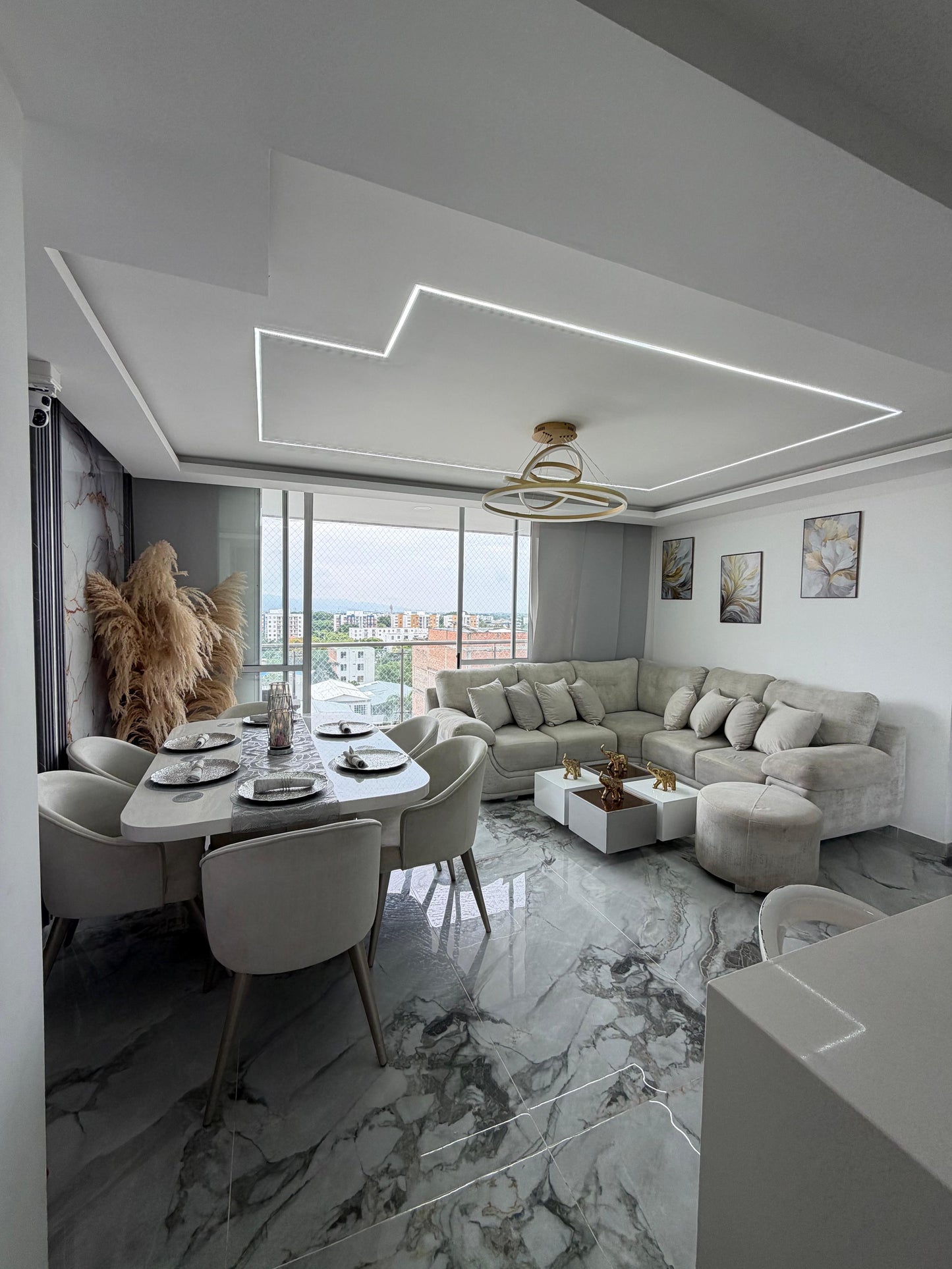 APARTAMENTO EN VENTA PODIUM VALLE DE LILI CALI