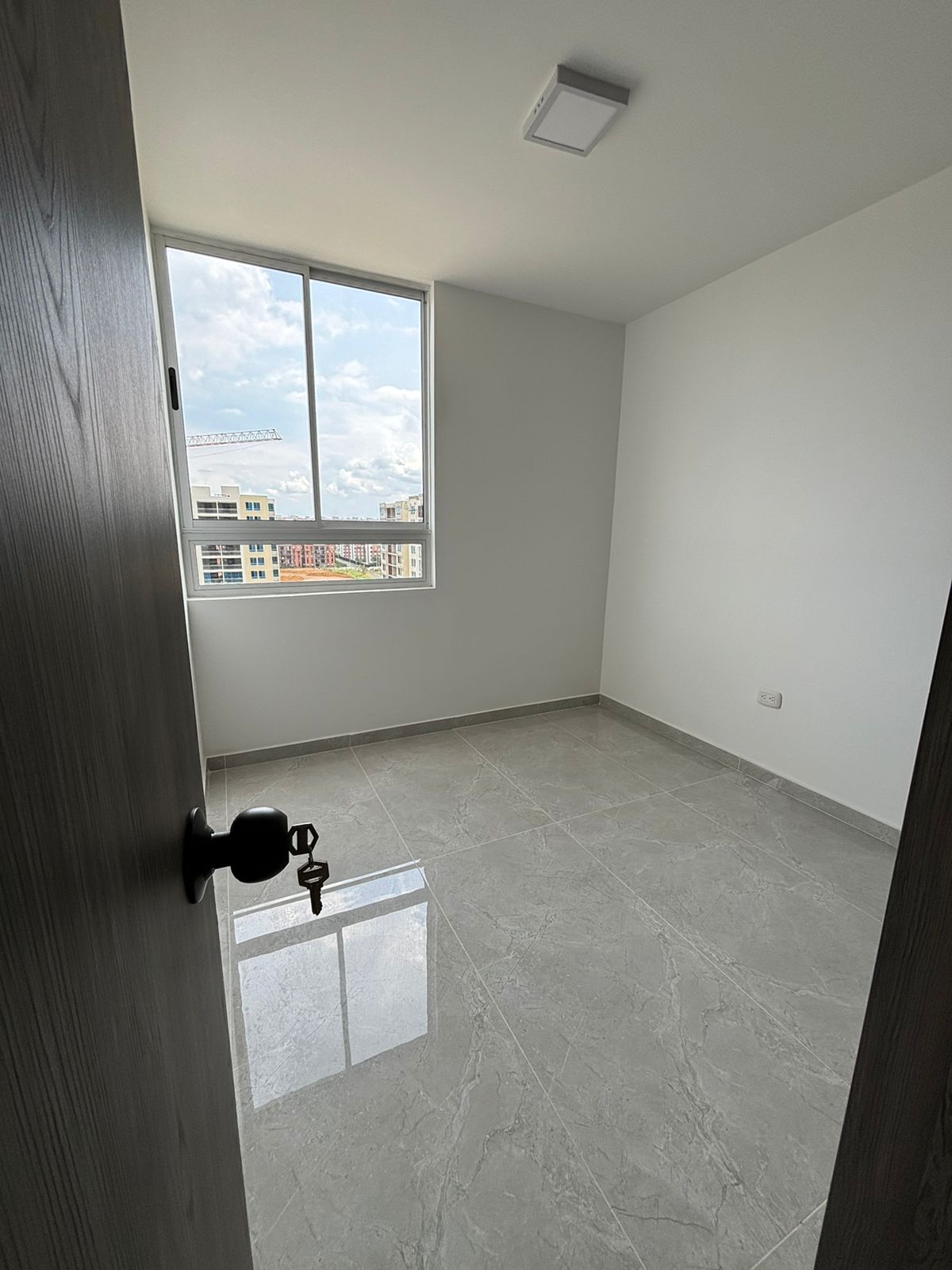 SE VENDE HERMOSO APARTAMENTO PARA ESTRENAR EN EL BARRIO CANEY CALI