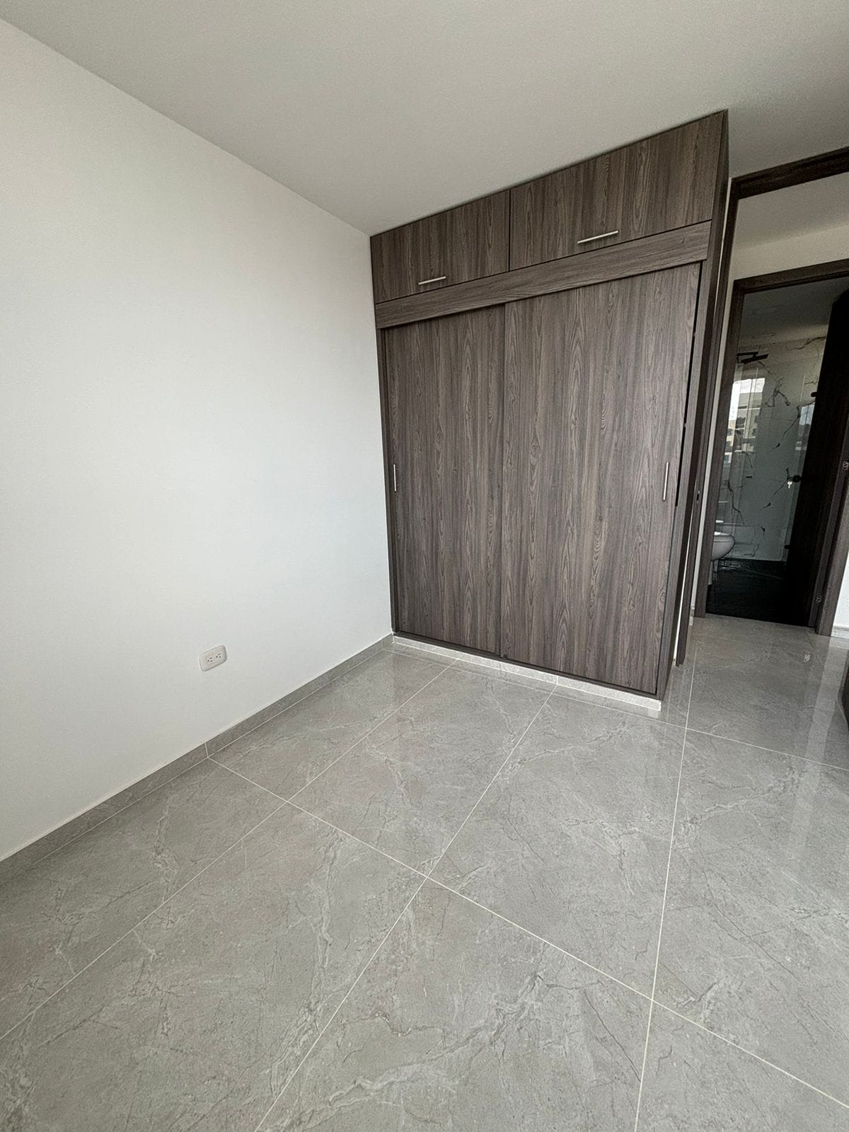 SE VENDE HERMOSO APARTAMENTO PARA ESTRENAR EN EL BARRIO CANEY CALI