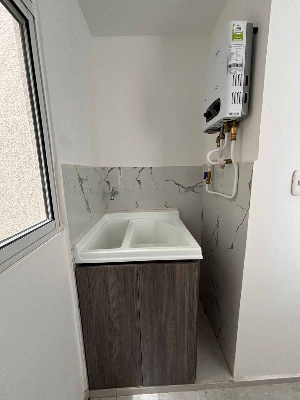 SE VENDE HERMOSO APARTAMENTO PARA ESTRENAR EN EL BARRIO CANEY CALI