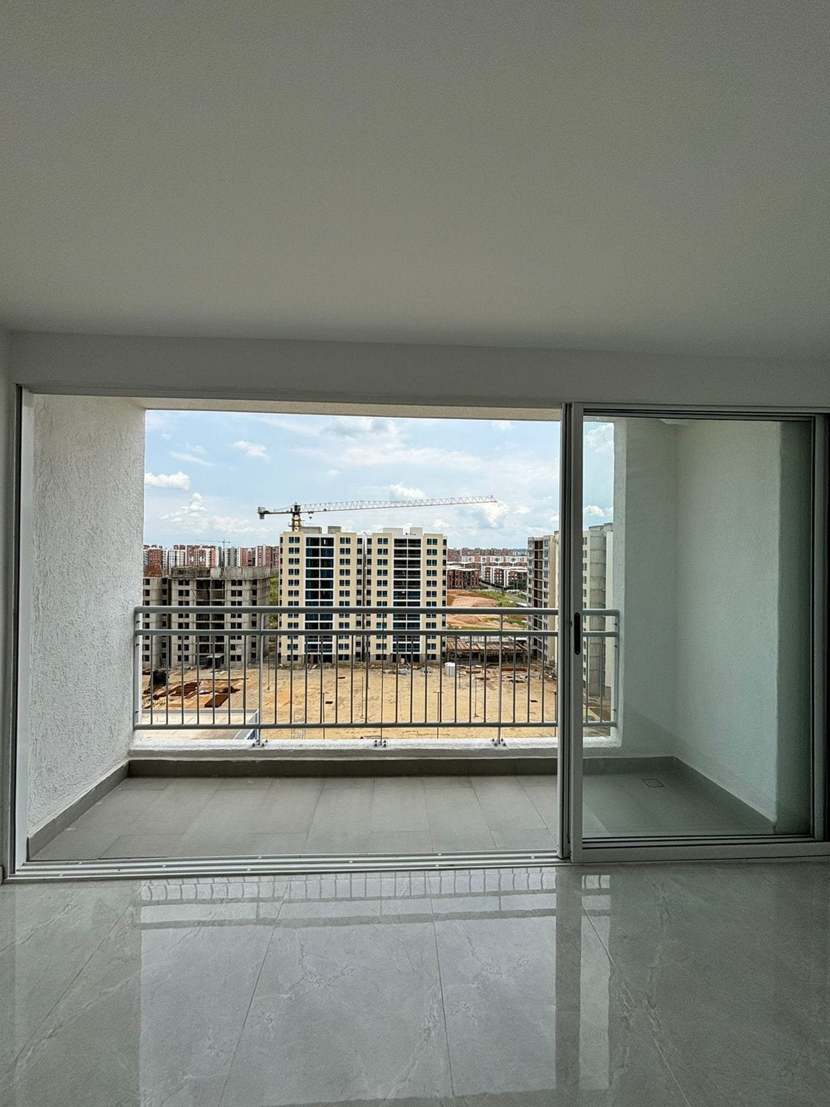 SE VENDE HERMOSO APARTAMENTO PARA ESTRENAR EN EL BARRIO CANEY CALI