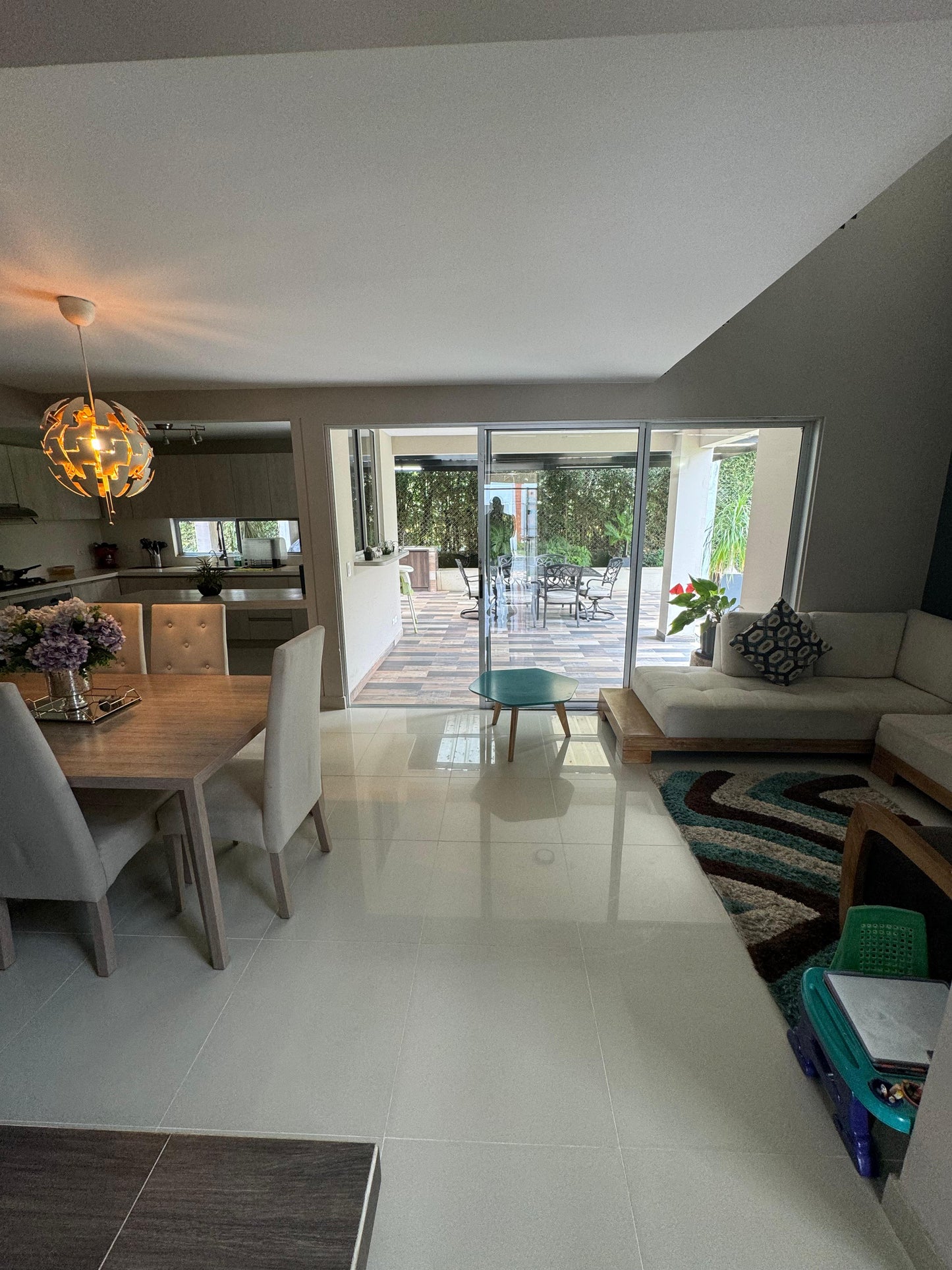 CASA EN VENTA ALFAGUARA-JAMUNDÍ