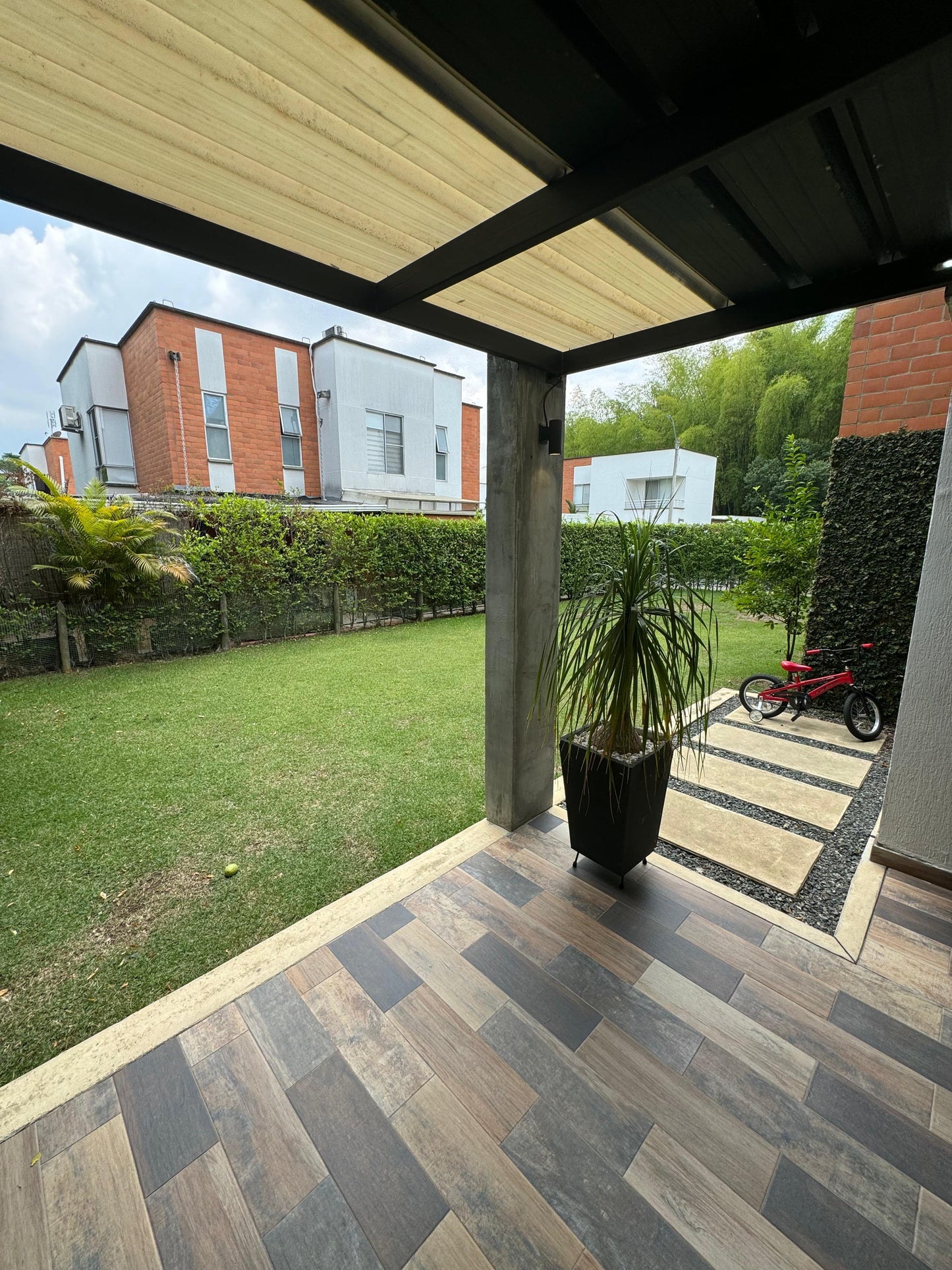 CASA EN VENTA ALFAGUARA-JAMUNDÍ