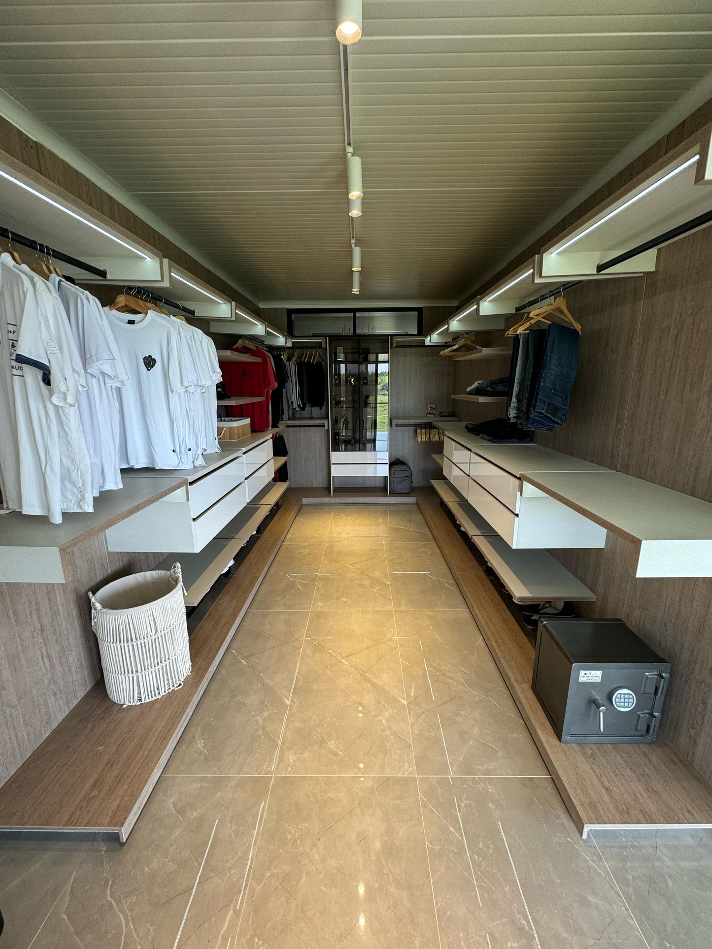 CASA EN VENTA ALFAGUARA-JAMUNDÍ