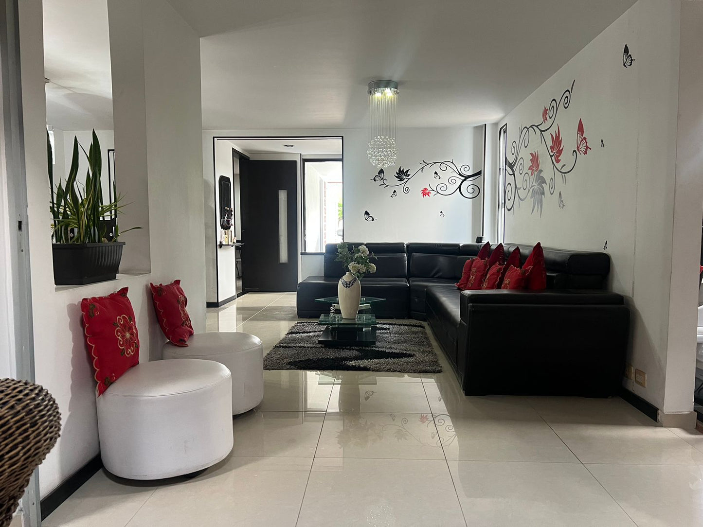 CASA ESQUINERA EN VENTA CONDOMINIO ALFEREZ CIUDAD JARDIN