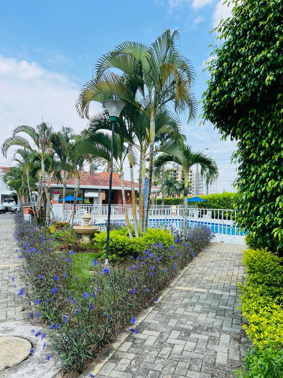 SE VENDE CASA EN CONDOMINIO PRADOS DE ALFAGUARA JAMUNDI