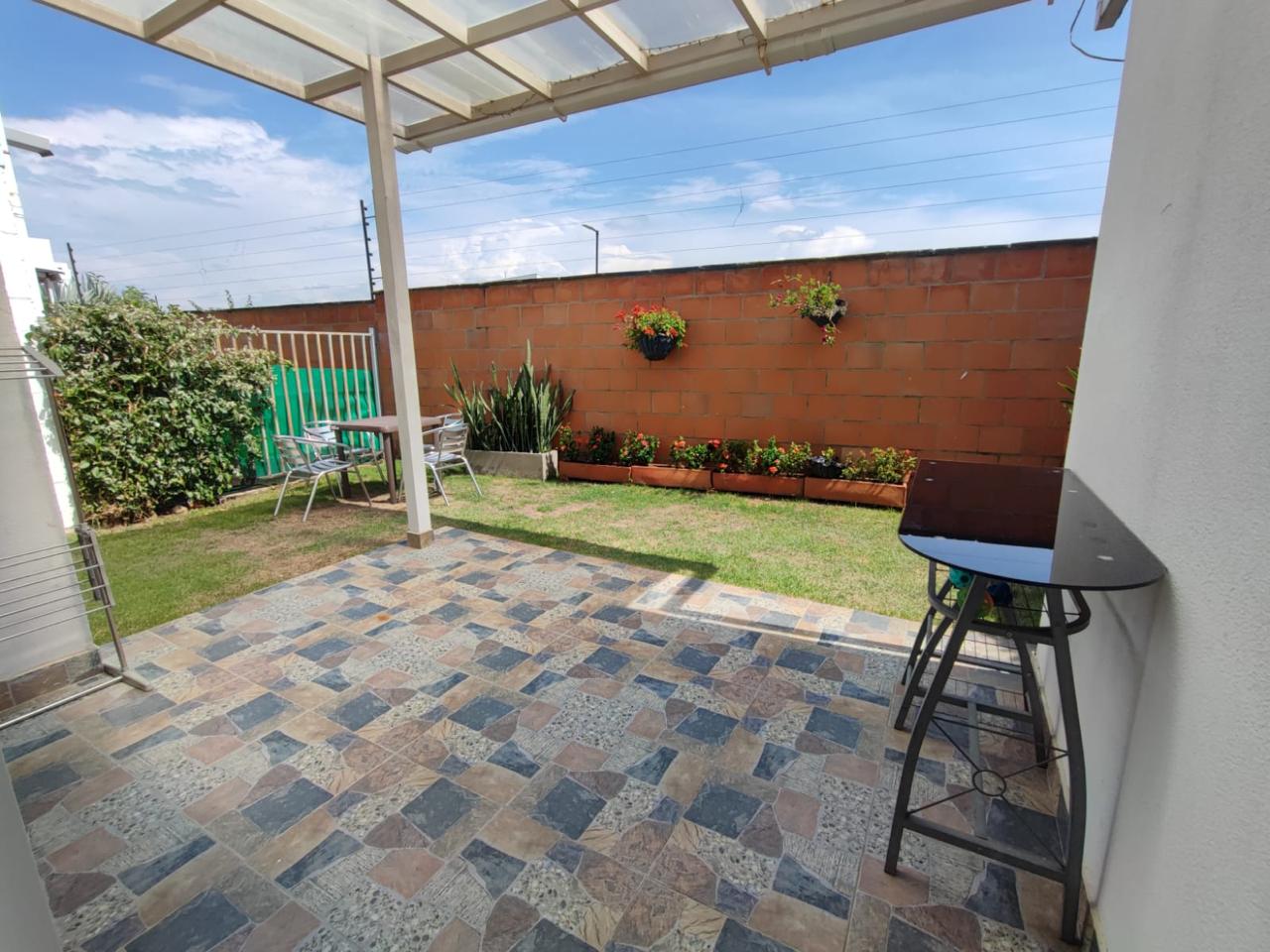 SE VENDE PRECIOSA CASA EN EL CASTILLO JAMUNDI