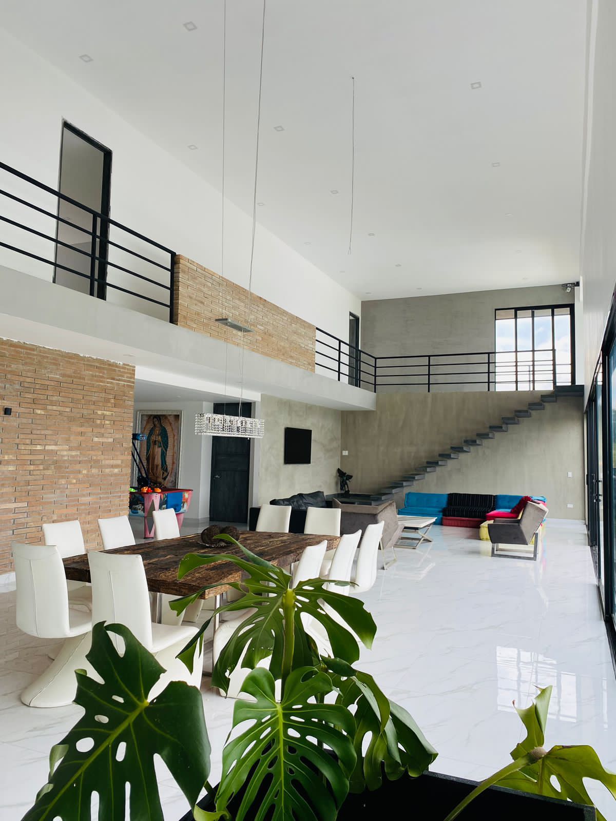 SE VENDE FINCA EN EL LAGO CALIMA CONJUNTO CERRADO