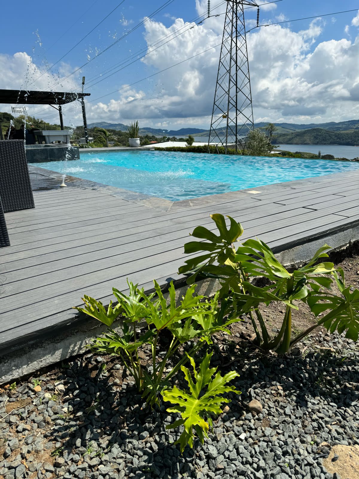 SE VENDE FINCA EN EL LAGO CALIMA CONJUNTO CERRADO