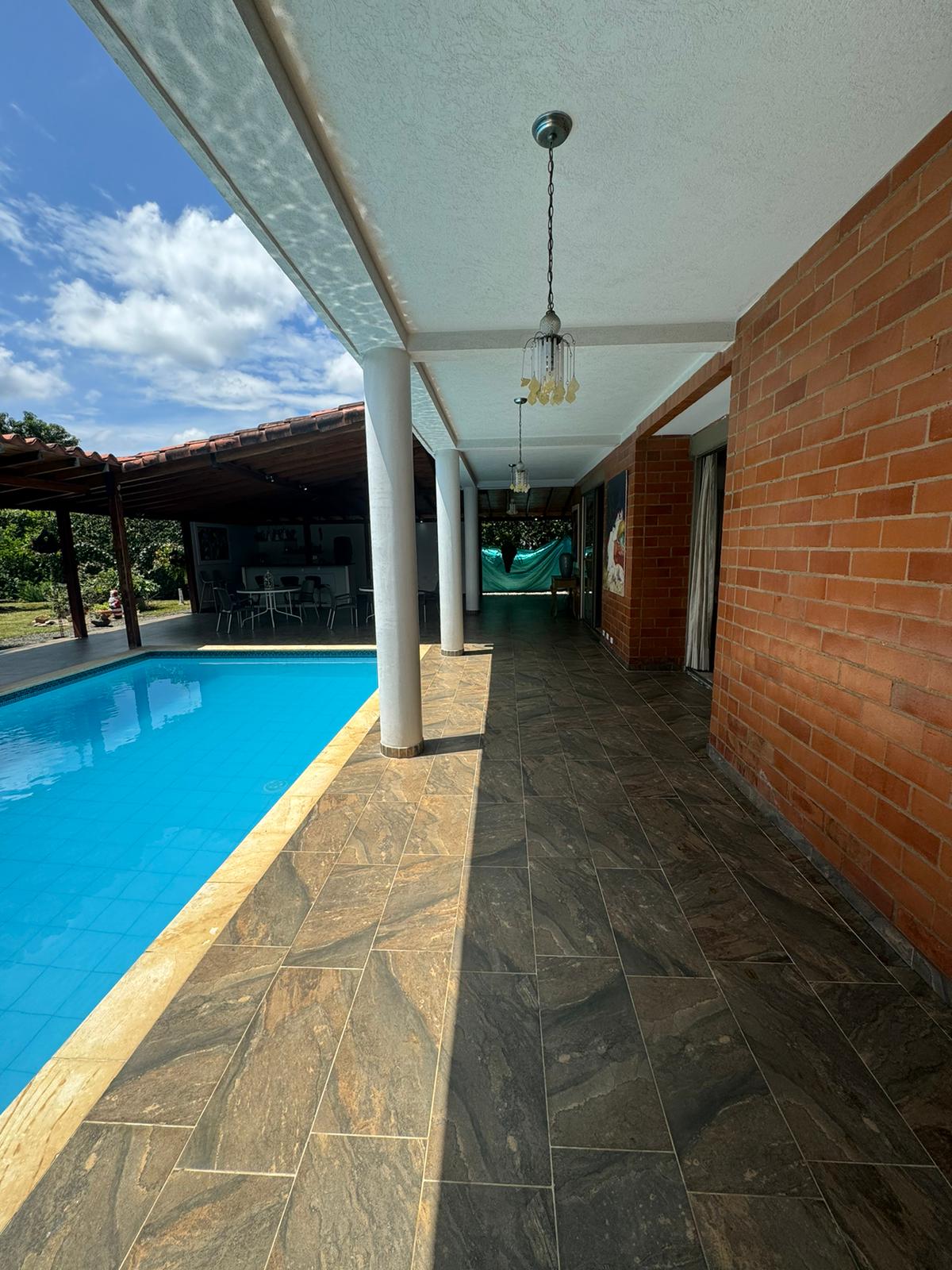 VENDO CASA CONDOMINIO BELLO HORIZONTE PANCE CALI