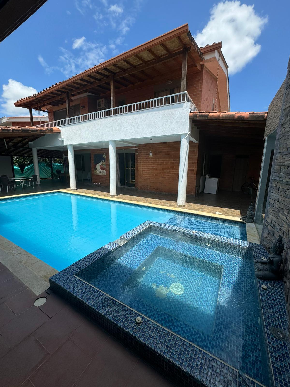 VENDO CASA CONDOMINIO BELLO HORIZONTE PANCE CALI