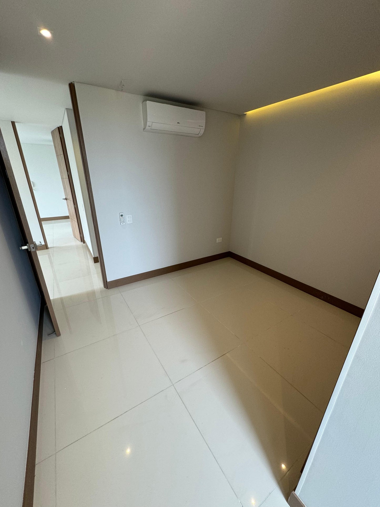 APARTAMENTO EN VENTA CIUDAD JARDÍN-CALI