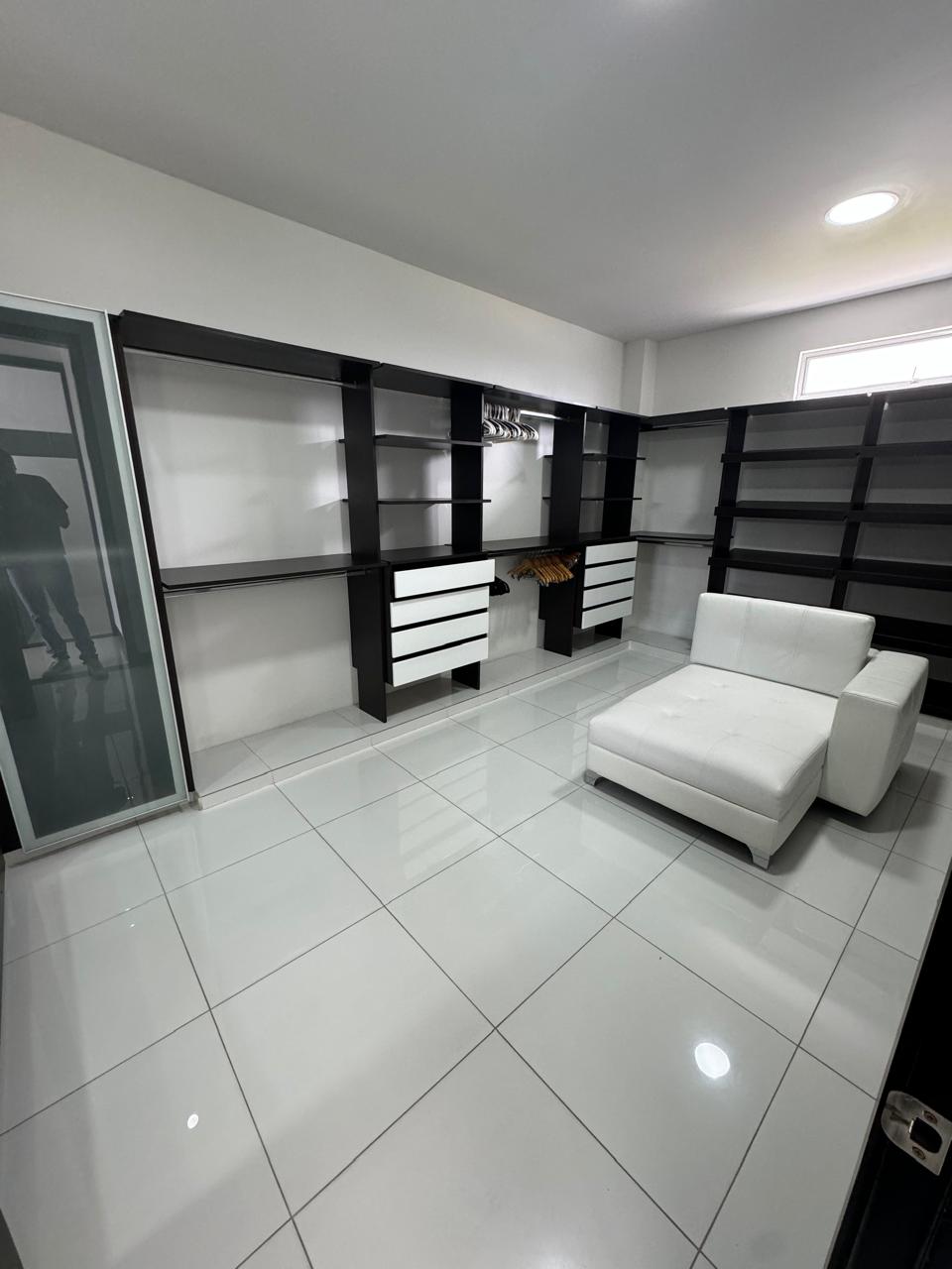 Casa campestre en venta en Pance, Cali — Condominio, 580 m², 5 habitaciones y piscina