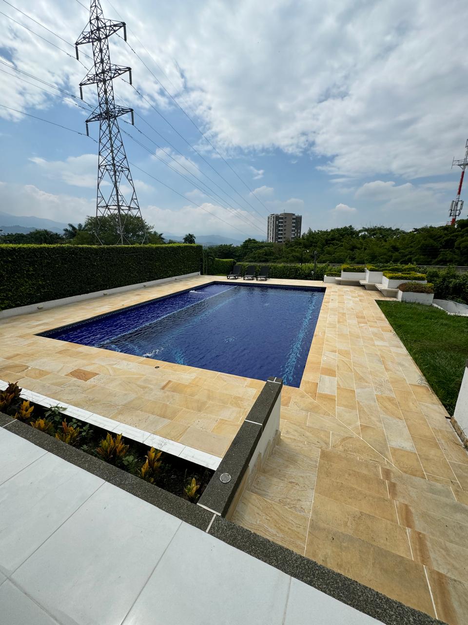 Casa campestre en venta en Pance, Cali — Condominio, 580 m², 5 habitaciones y piscina