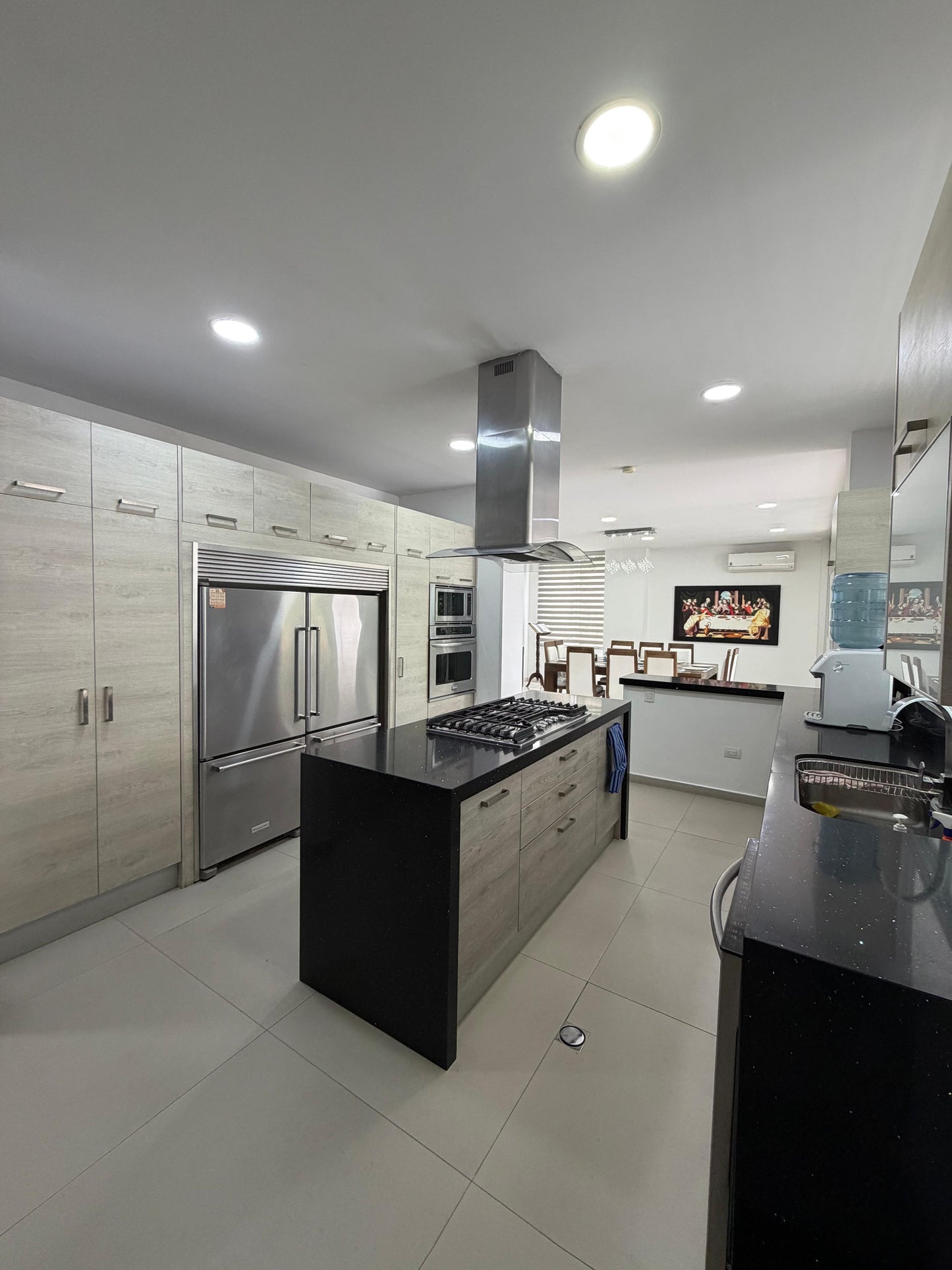 Casa en condominio en venta en Pance, Cali — 450 m², lote de 1.167 m², piscina y gimnasio