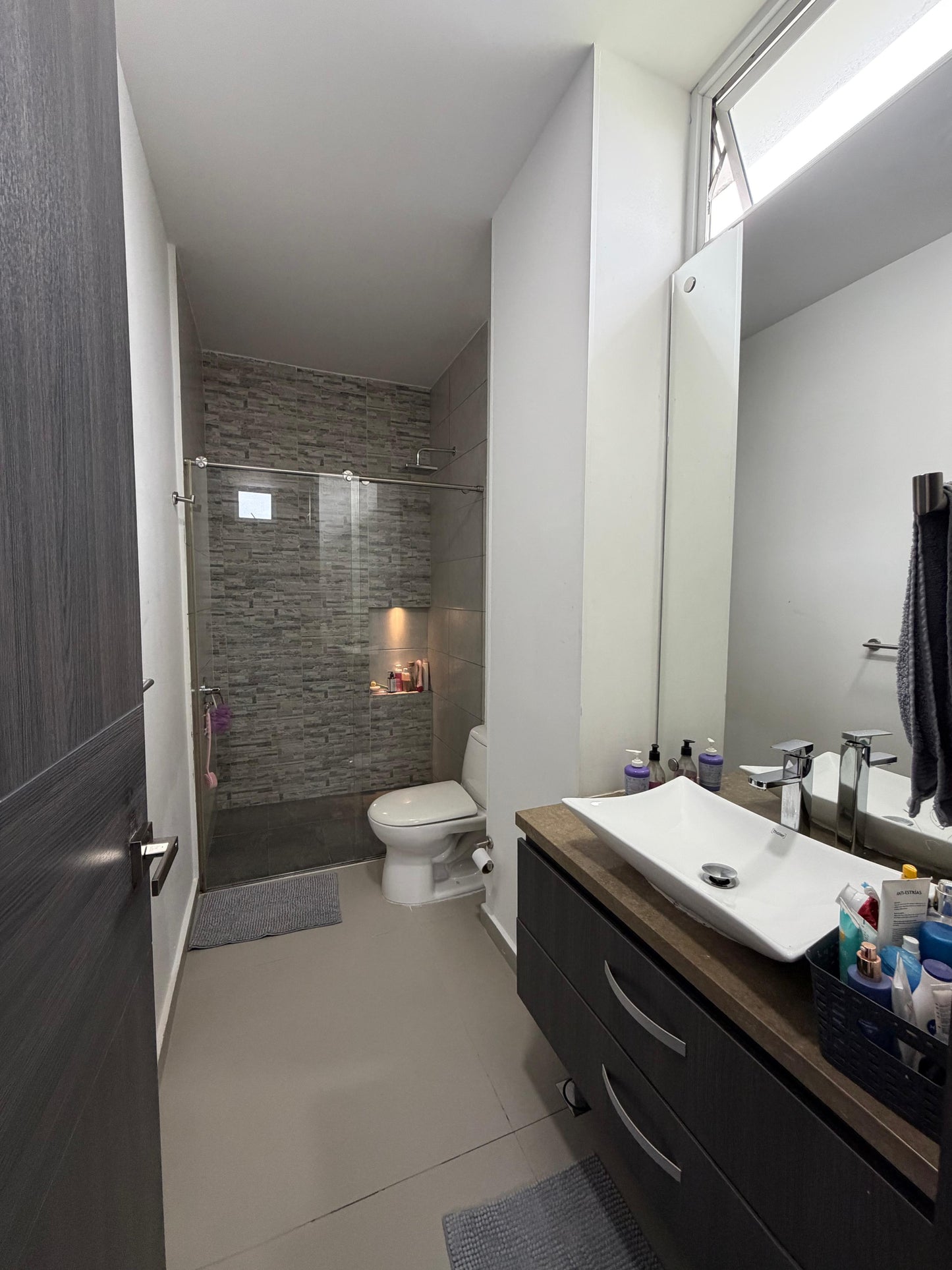 Casa en condominio en venta en Pance, Cali — 450 m², lote de 1.167 m², piscina y gimnasio