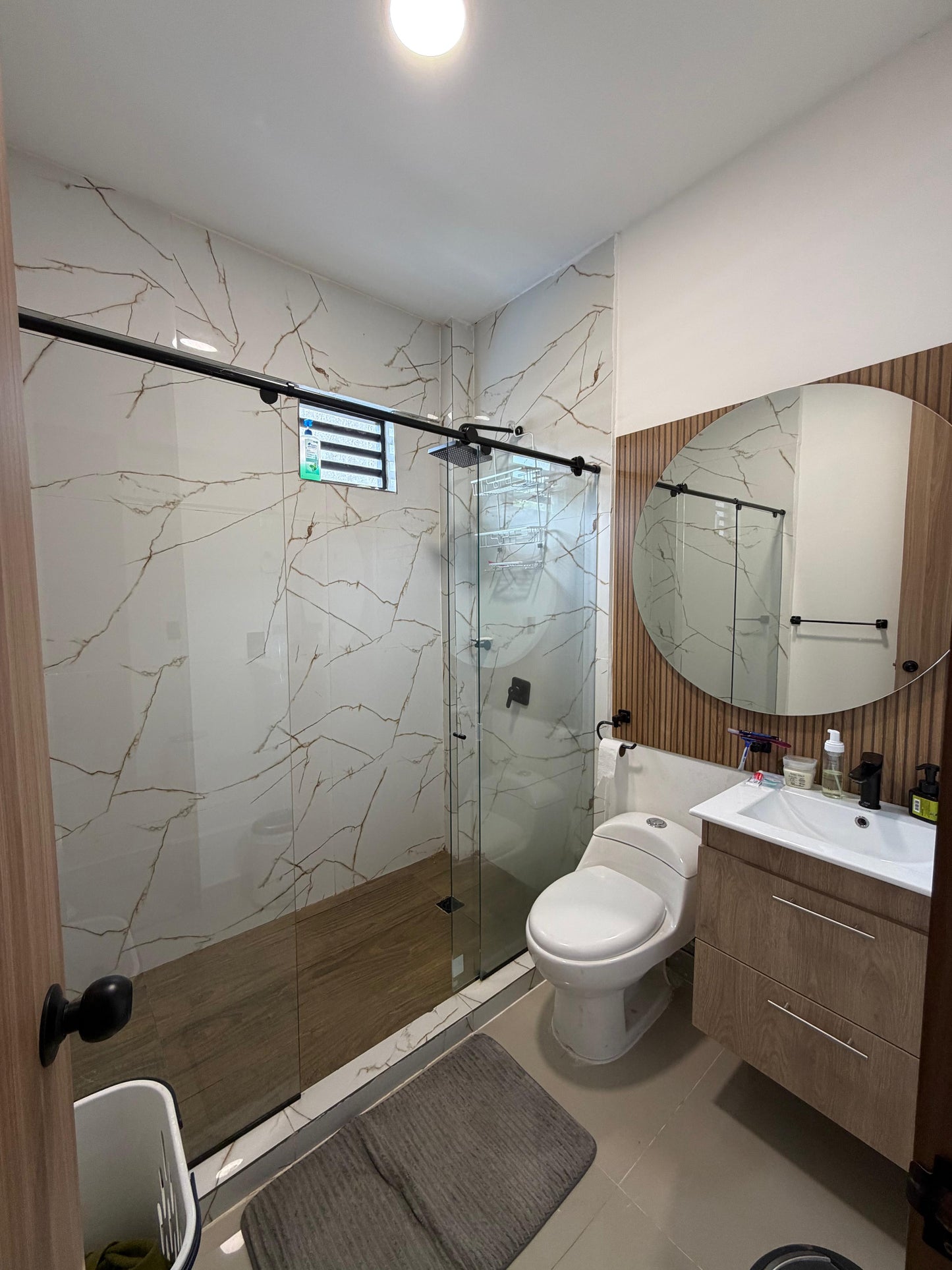 Casa en condominio en venta en Pance, Cali — Lote de 1.000 m², 4 habitaciones y piscina