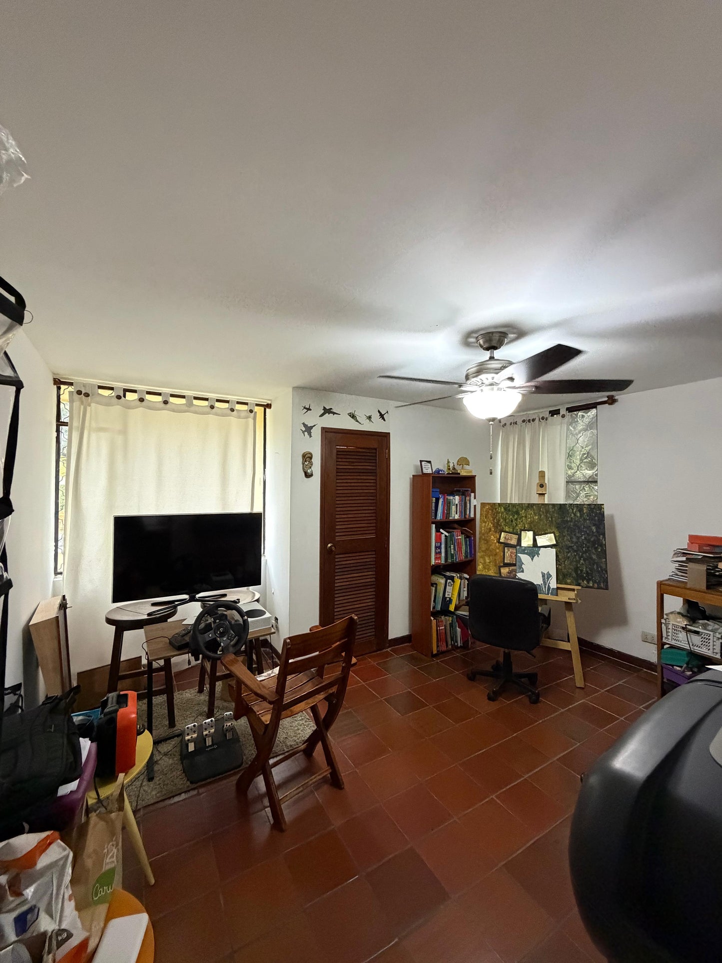 Casa independiente en venta en Pance, Cali — 450 m² sobre lote de 3.250 m², piscina y jacuzzi