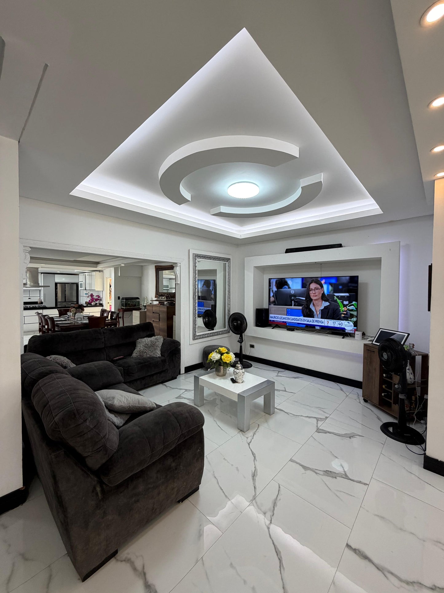 Casa en condominio en venta en Ciudad Jardín, Cali — 300 m², 4 habitaciones y piscina