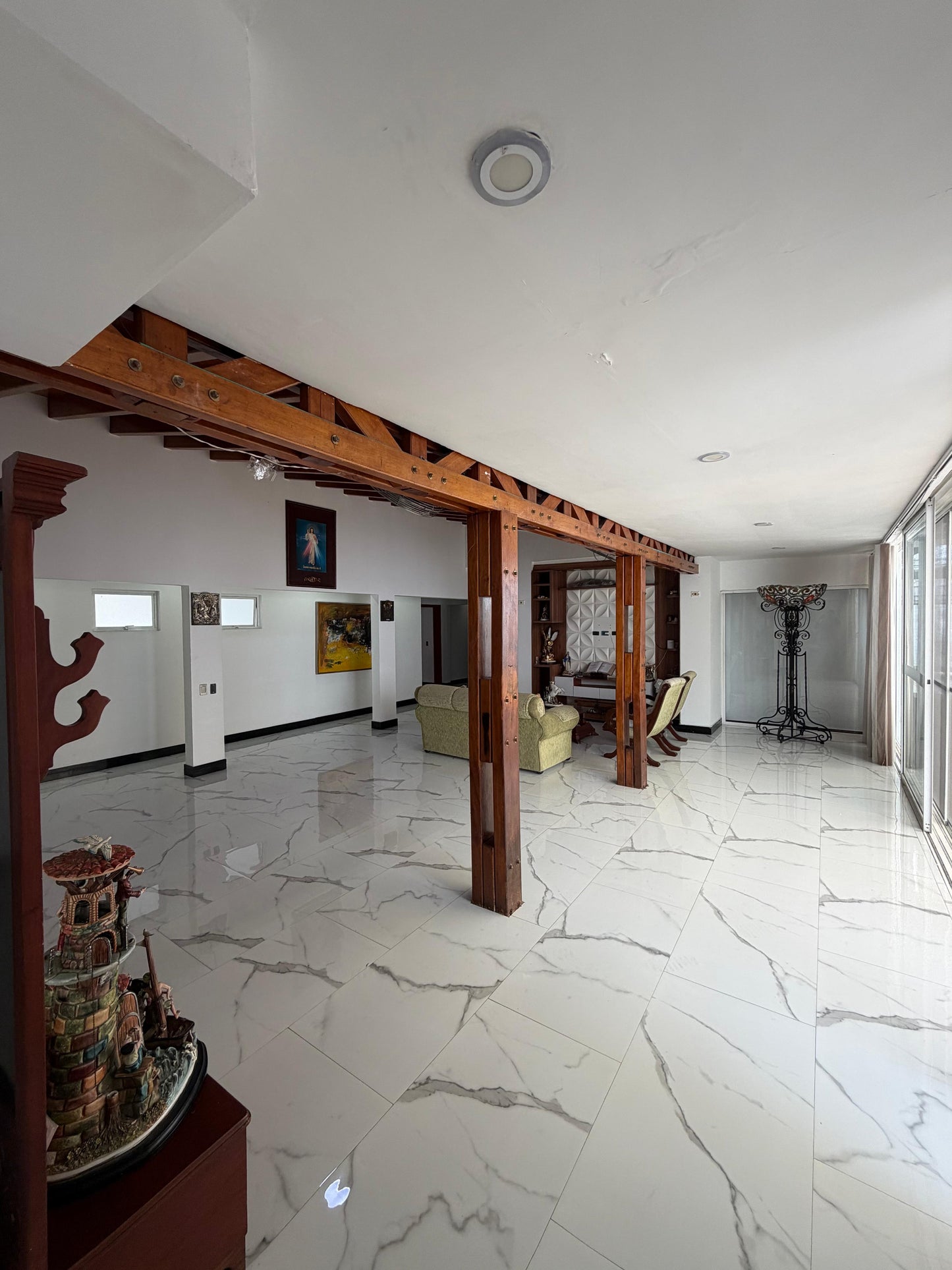 Casa en condominio en venta en Ciudad Jardín, Cali — 300 m², 4 habitaciones y piscina
