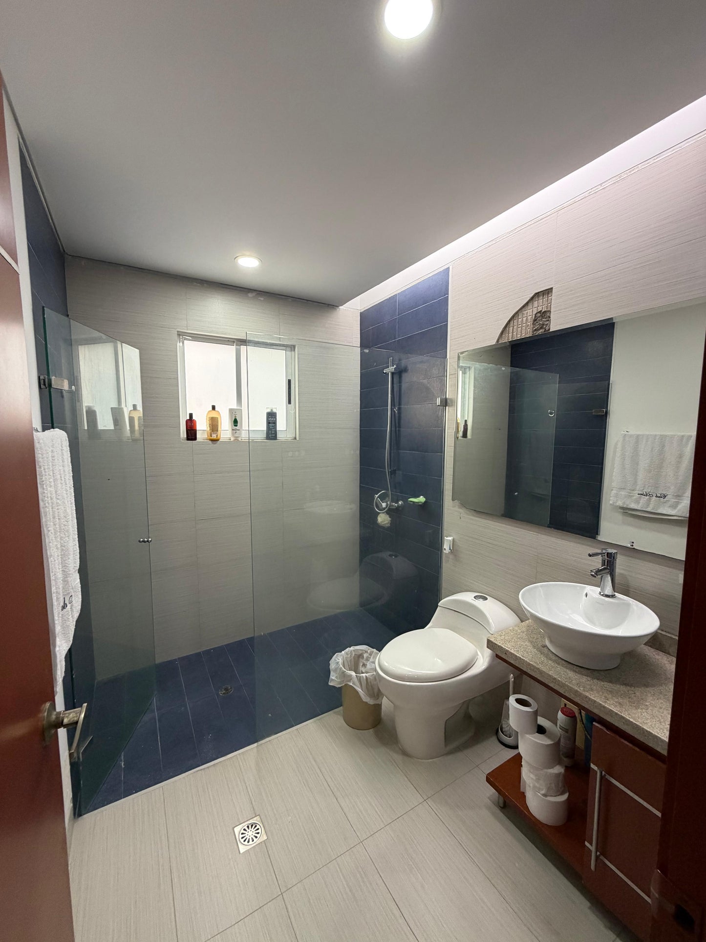Casa en condominio en venta en Ciudad Jardín, Cali — 300 m², 4 habitaciones y piscina