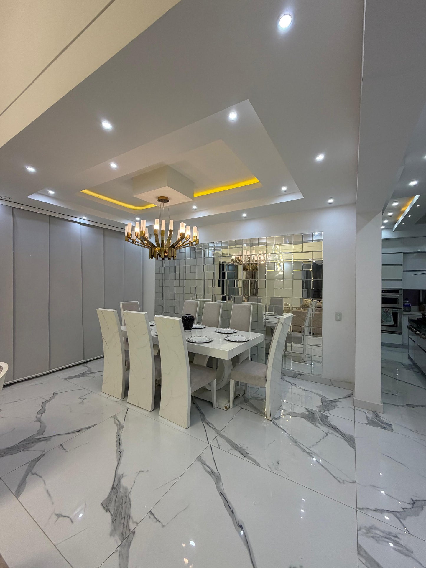 Casa en condominio en venta en Pance, Cali — Sector Fátima, 450 m², piscina y sala de cine